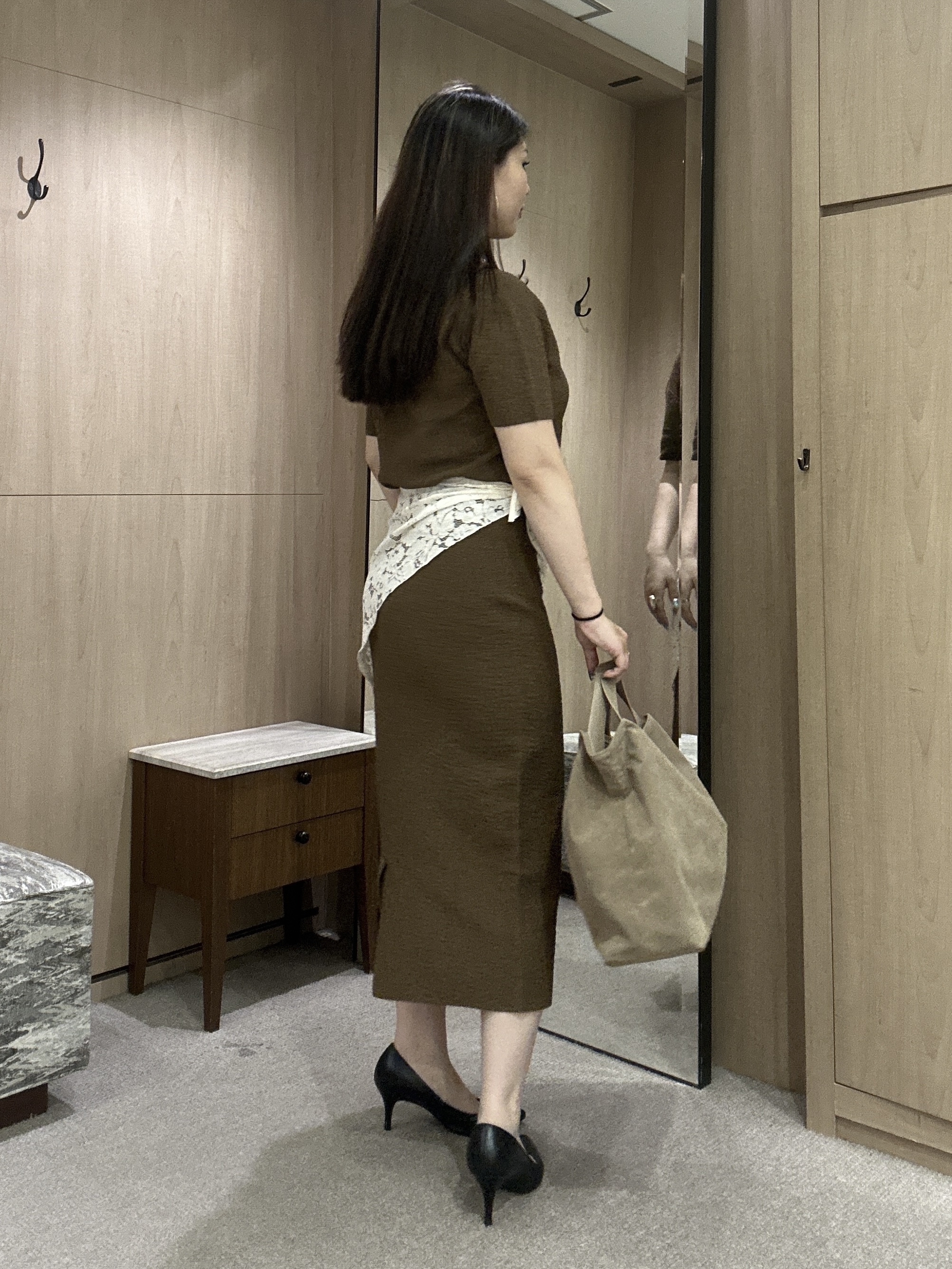 YURIさんの「UNTITLED｜【アレンジ自在】ロングパール調ネックレス」を使ったコーディネート