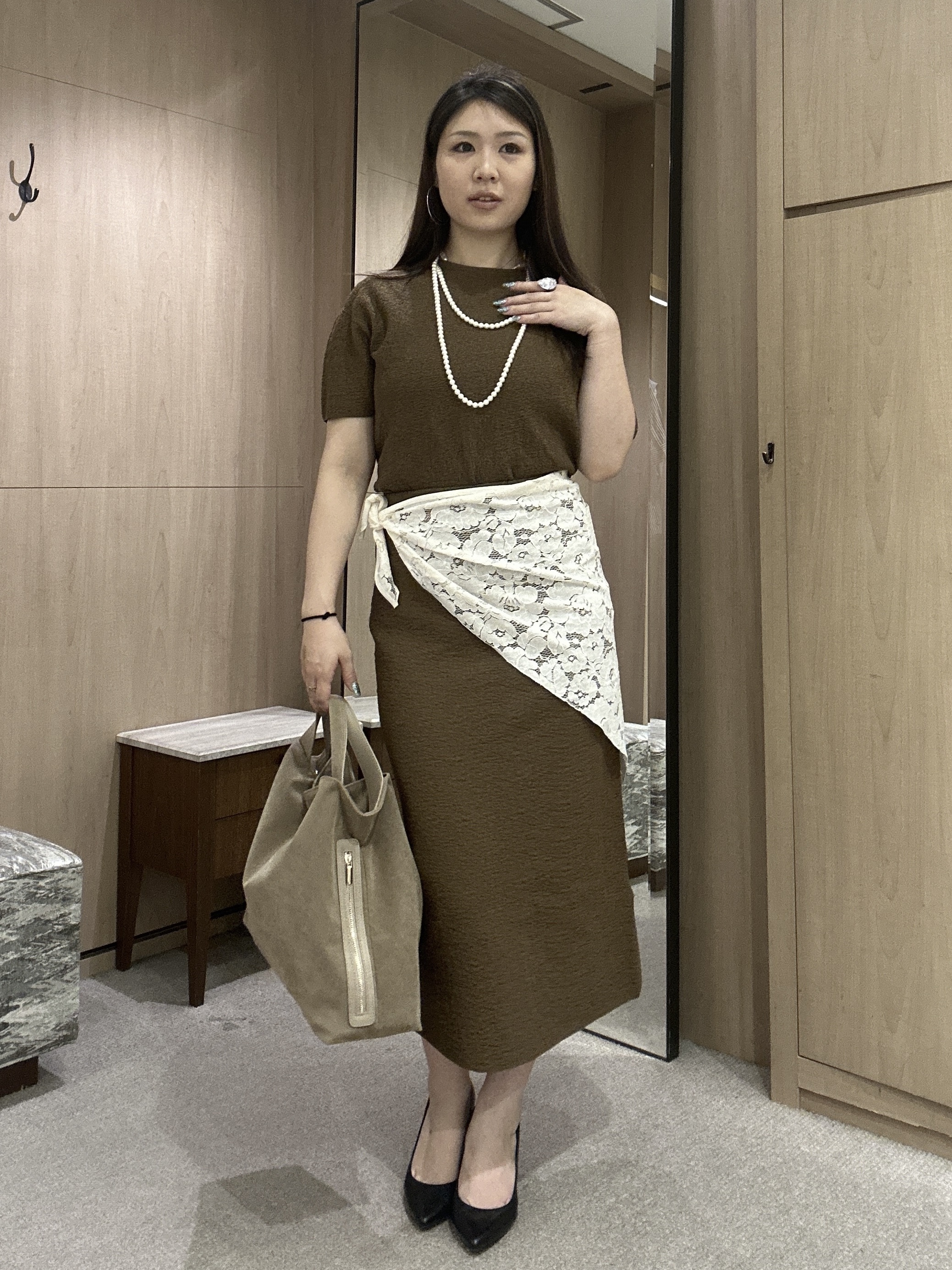 YURIさんの「UNTITLED｜【アレンジ自在】ロングパール調ネックレス」を使ったコーディネート