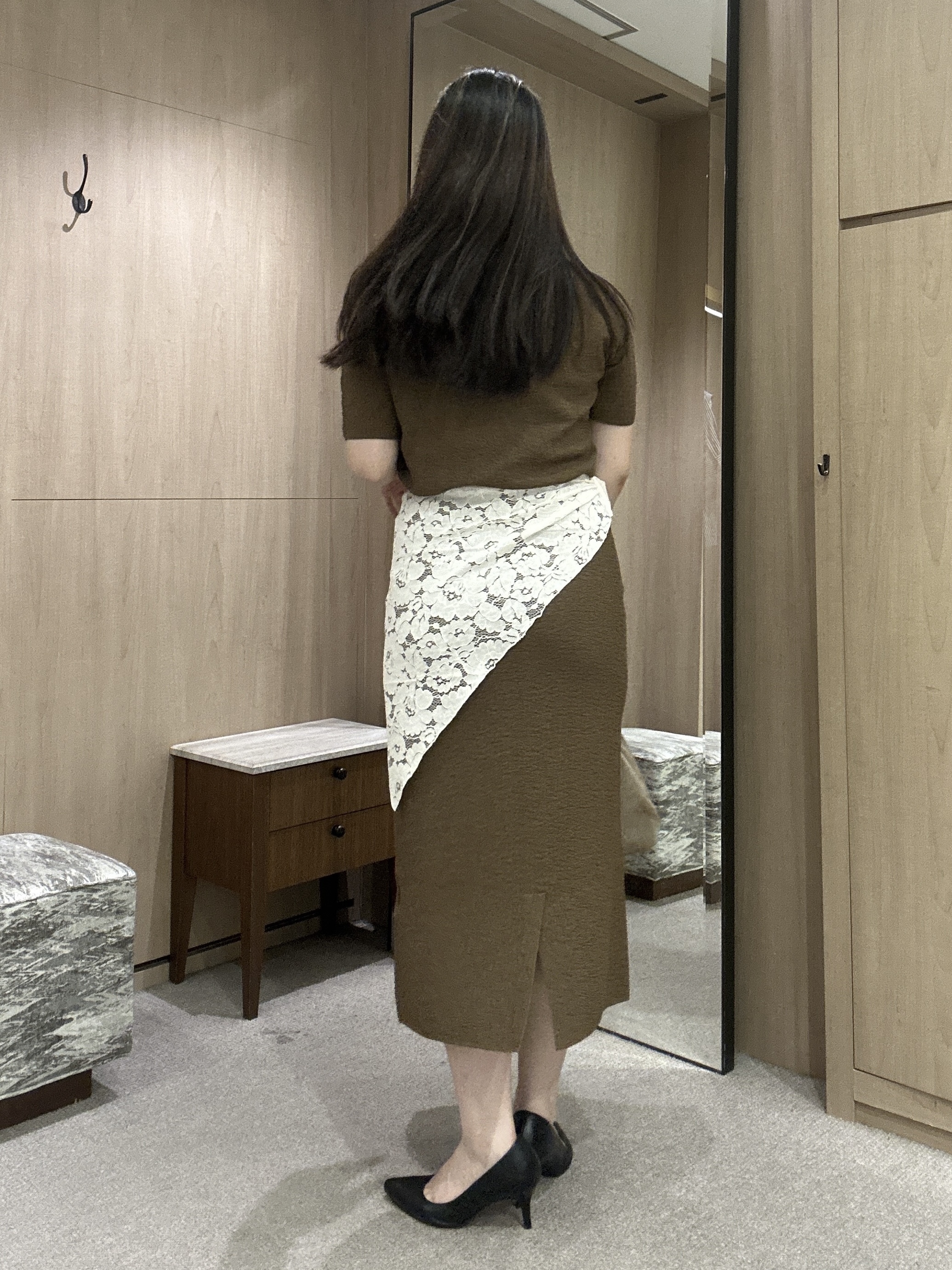 YURIさんの「UNTITLED｜【アレンジ自在】ロングパール調ネックレス」を使ったコーディネート