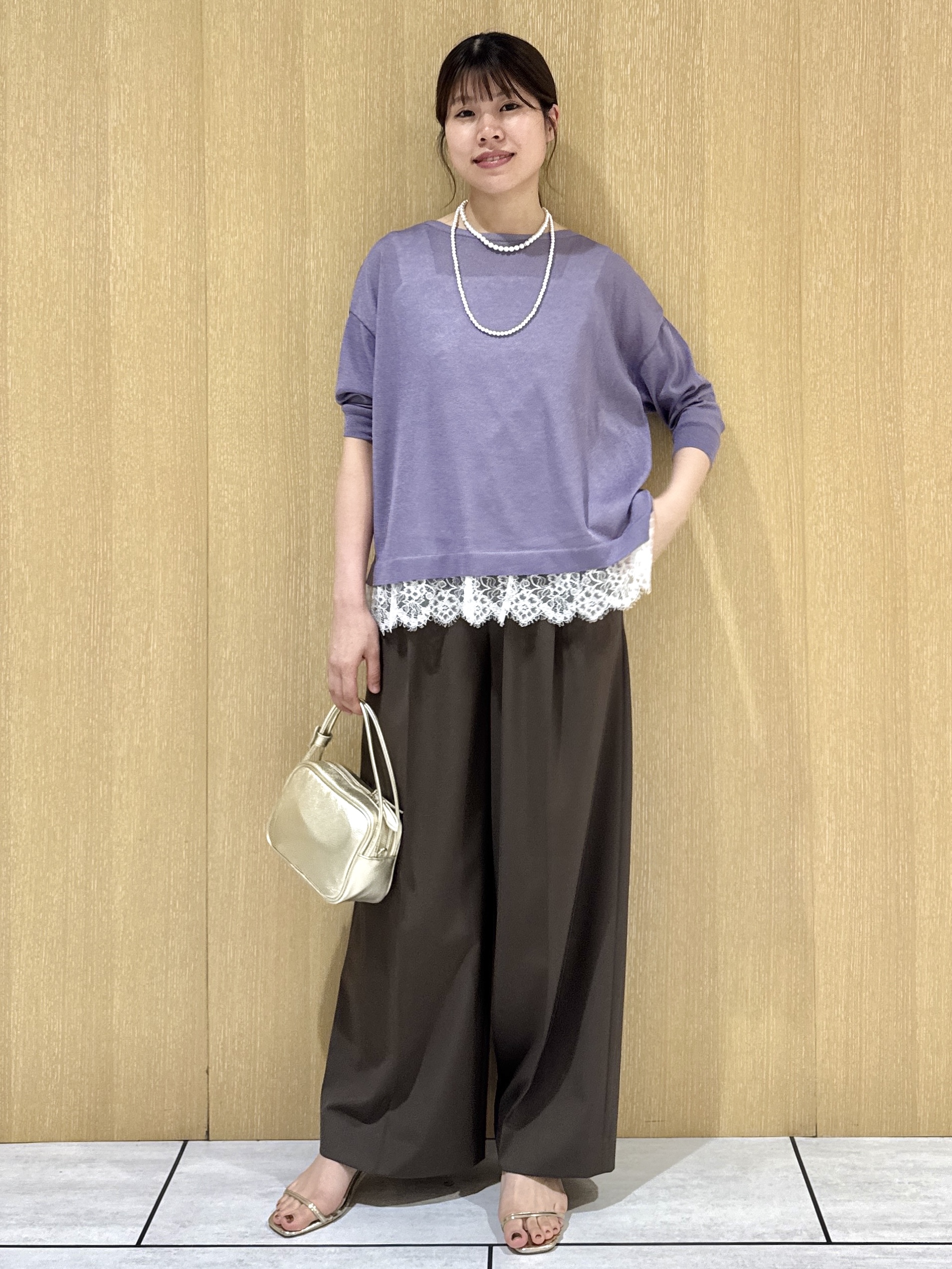 nanaさんの「UNTITLED｜レースドッキングニットプルオーバー」を使ったコーディネート