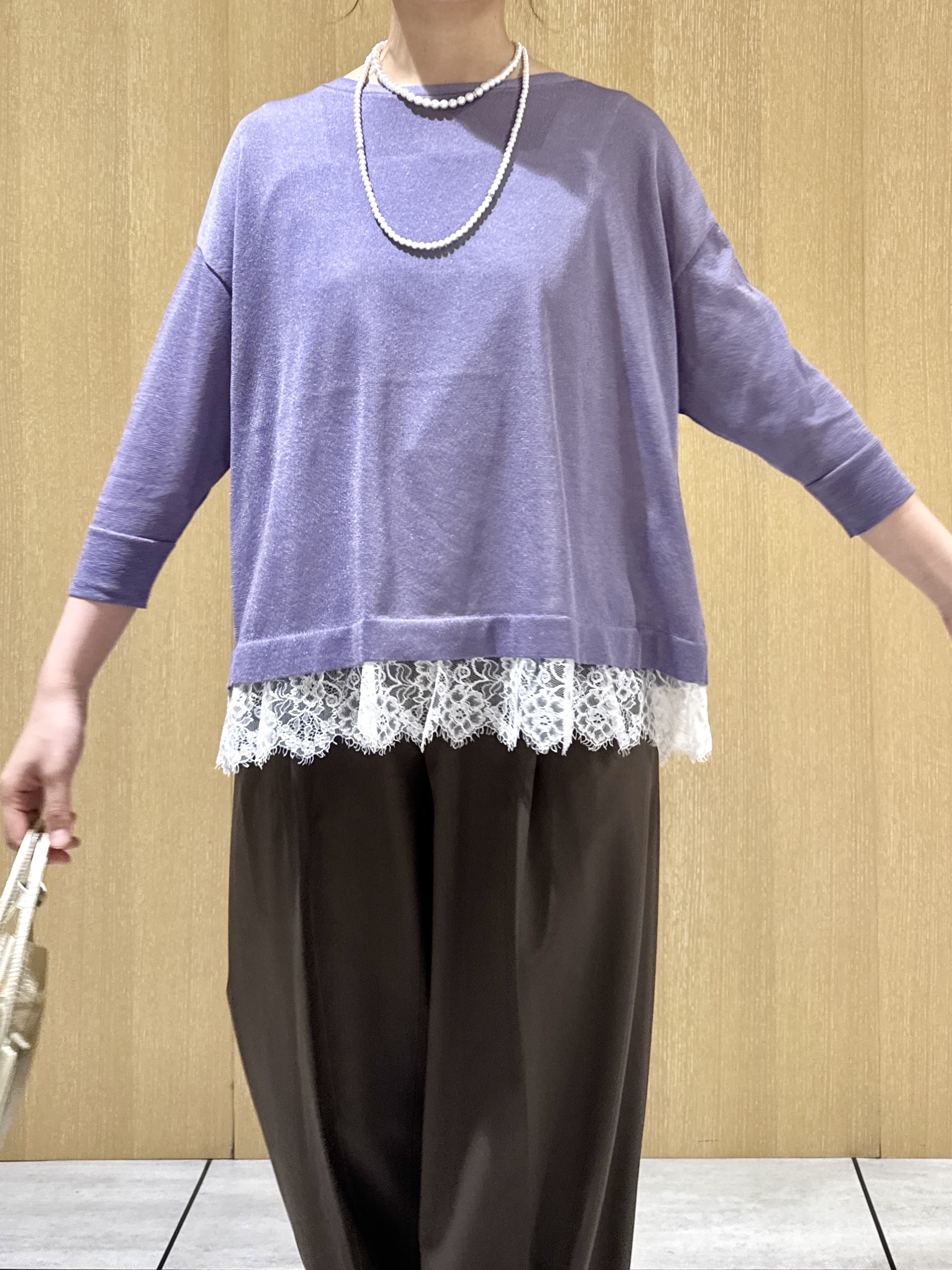nanaさんの「UNTITLED｜レースドッキングニットプルオーバー」を使ったコーディネート