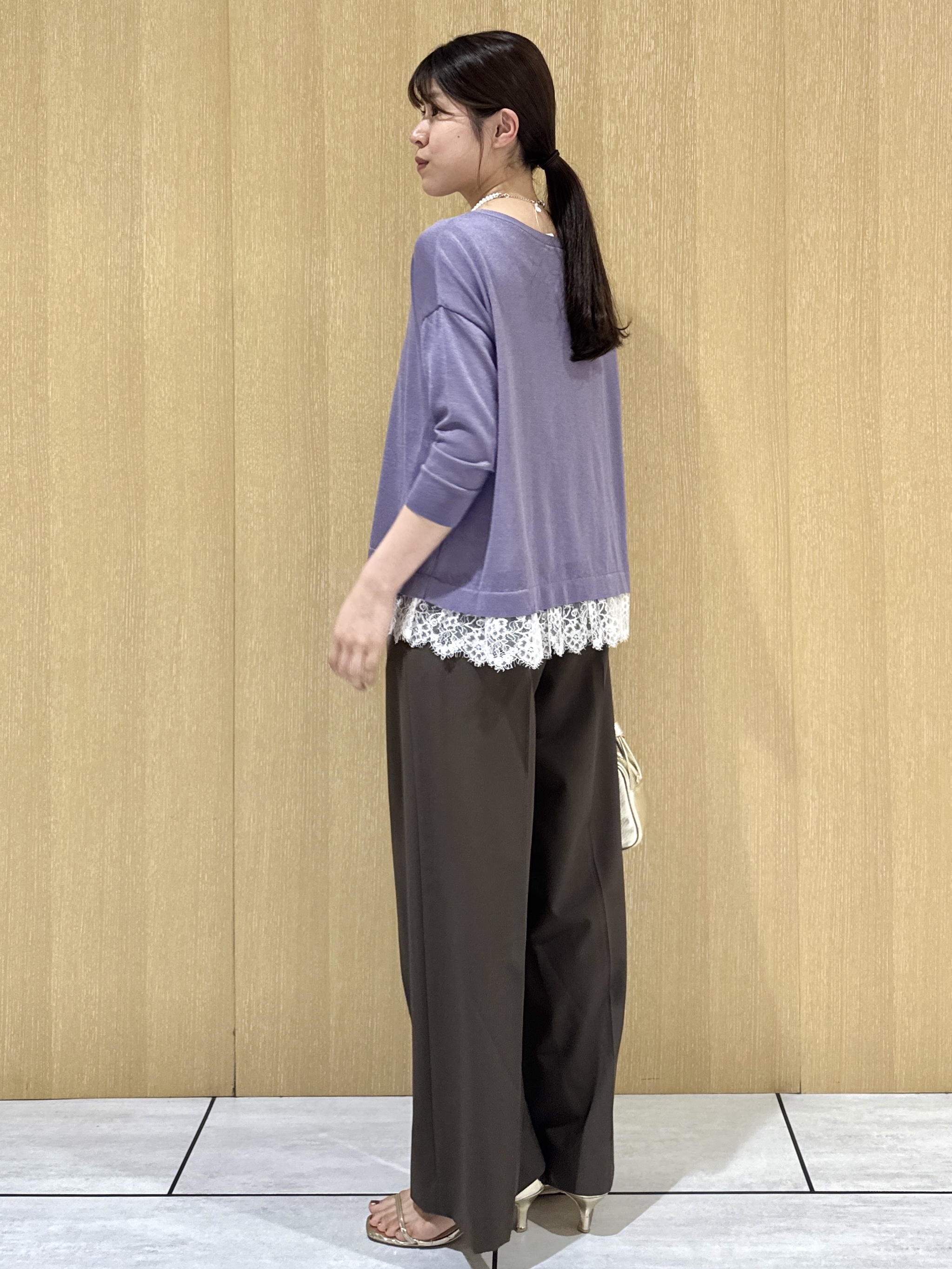 nanaさんの「UNTITLED｜レースドッキングニットプルオーバー」を使ったコーディネート