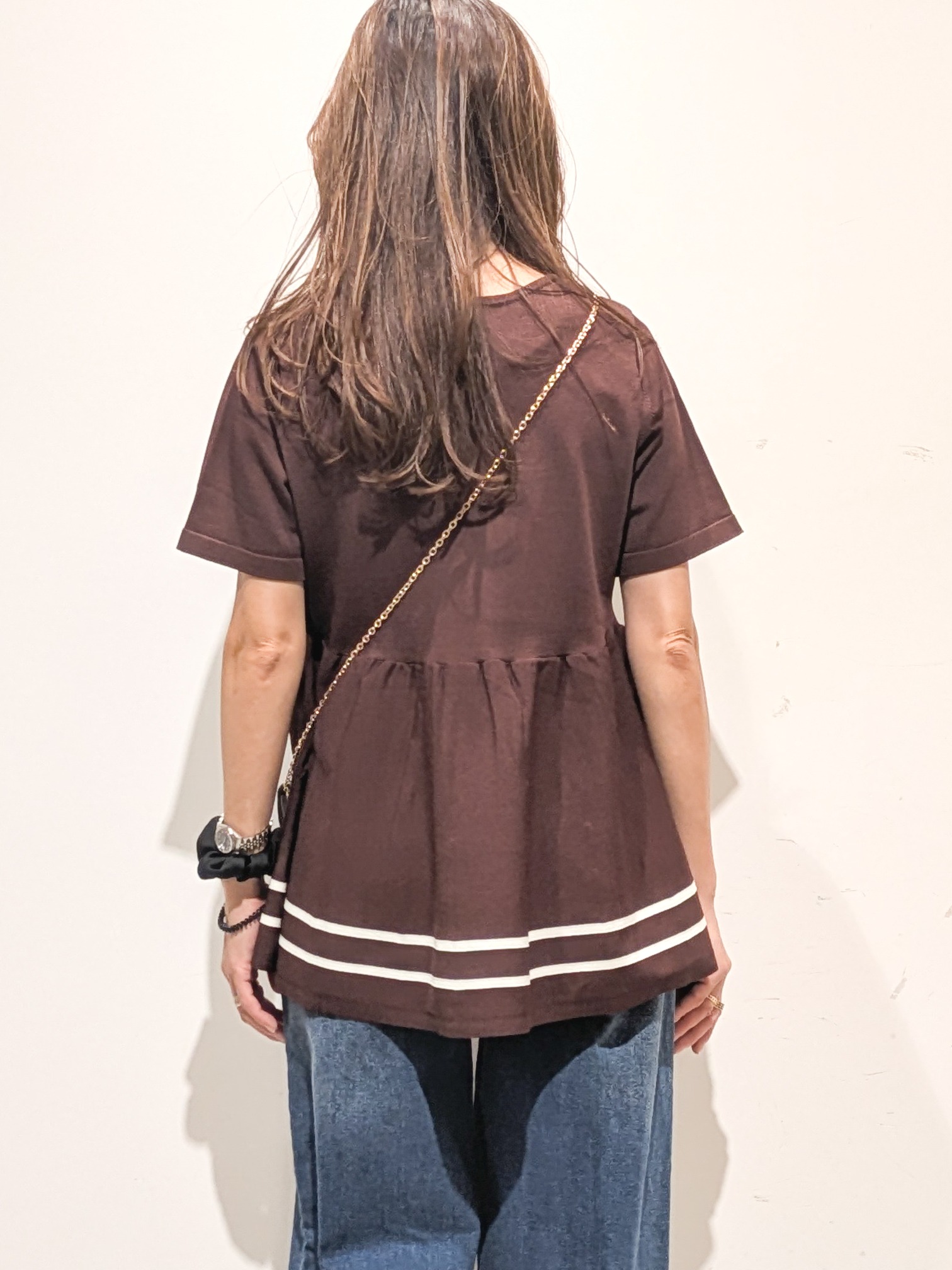 machiさんの「OPAQUE.CLIP｜【UVケア】裾ラインペプラムニット《洗濯機OK》」を使ったコーディネート