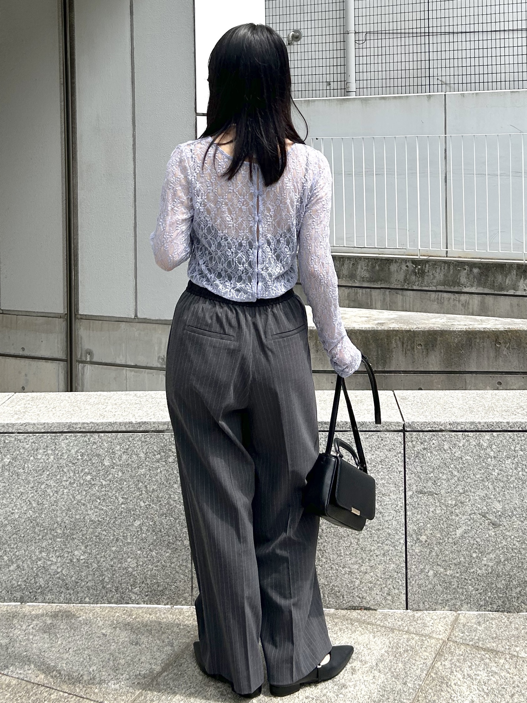RINAさんの「index｜前後2wayレースフレアスリーブトップス【洗濯機OK】」を使ったコーディネート