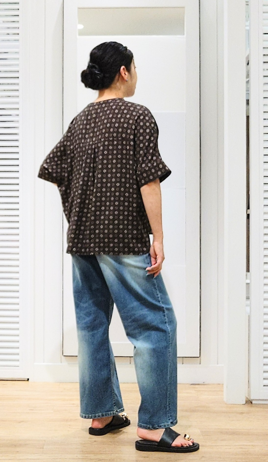KJさんの「Dessin｜【セットアップ可】小紋柄プリント スキッパーシャツ」を使ったコーディネート