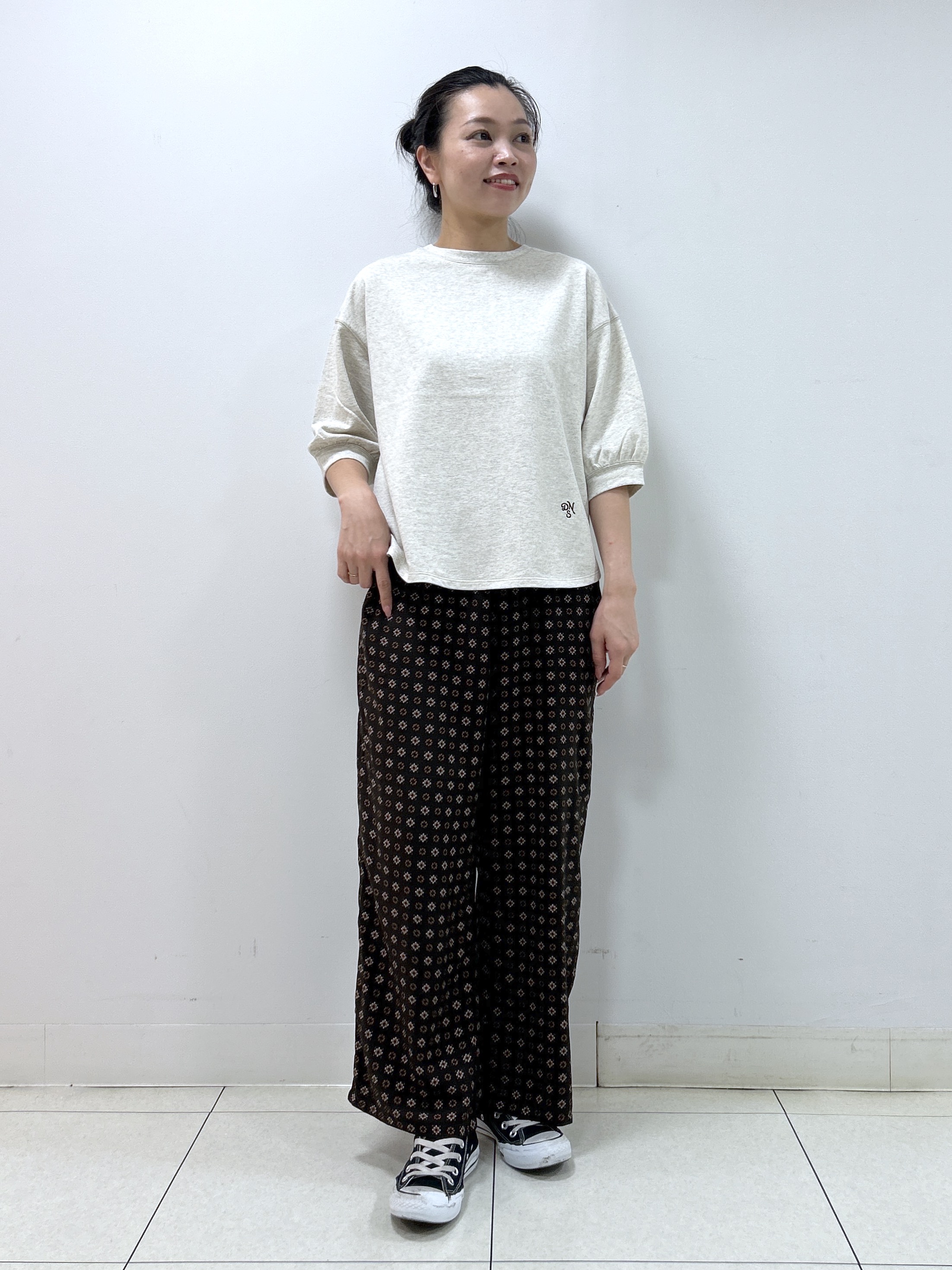 Kaiさんの「Dessin｜バックヘンリーカットソー5分袖」を使ったコーディネート