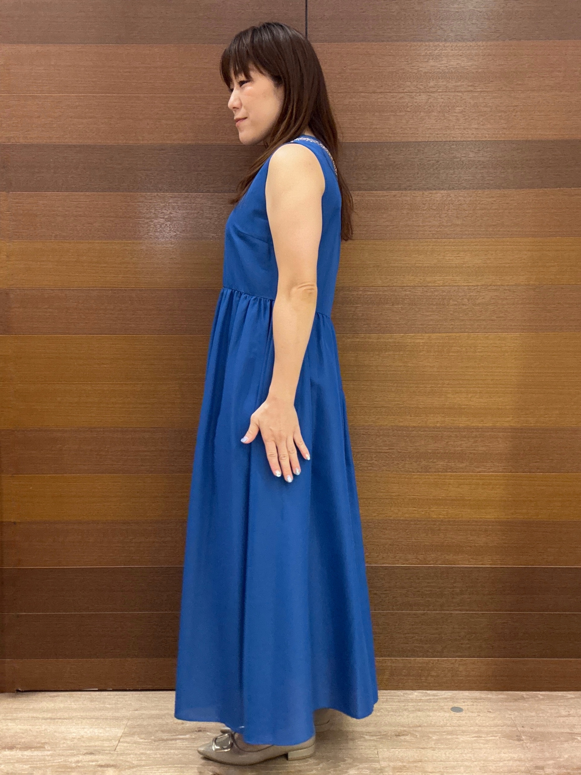 maichiさんの「OPAQUE.CLIP｜【接触冷感】麻混シアーノースリーブワンピース《洗濯機OK》」を使ったコーディネート