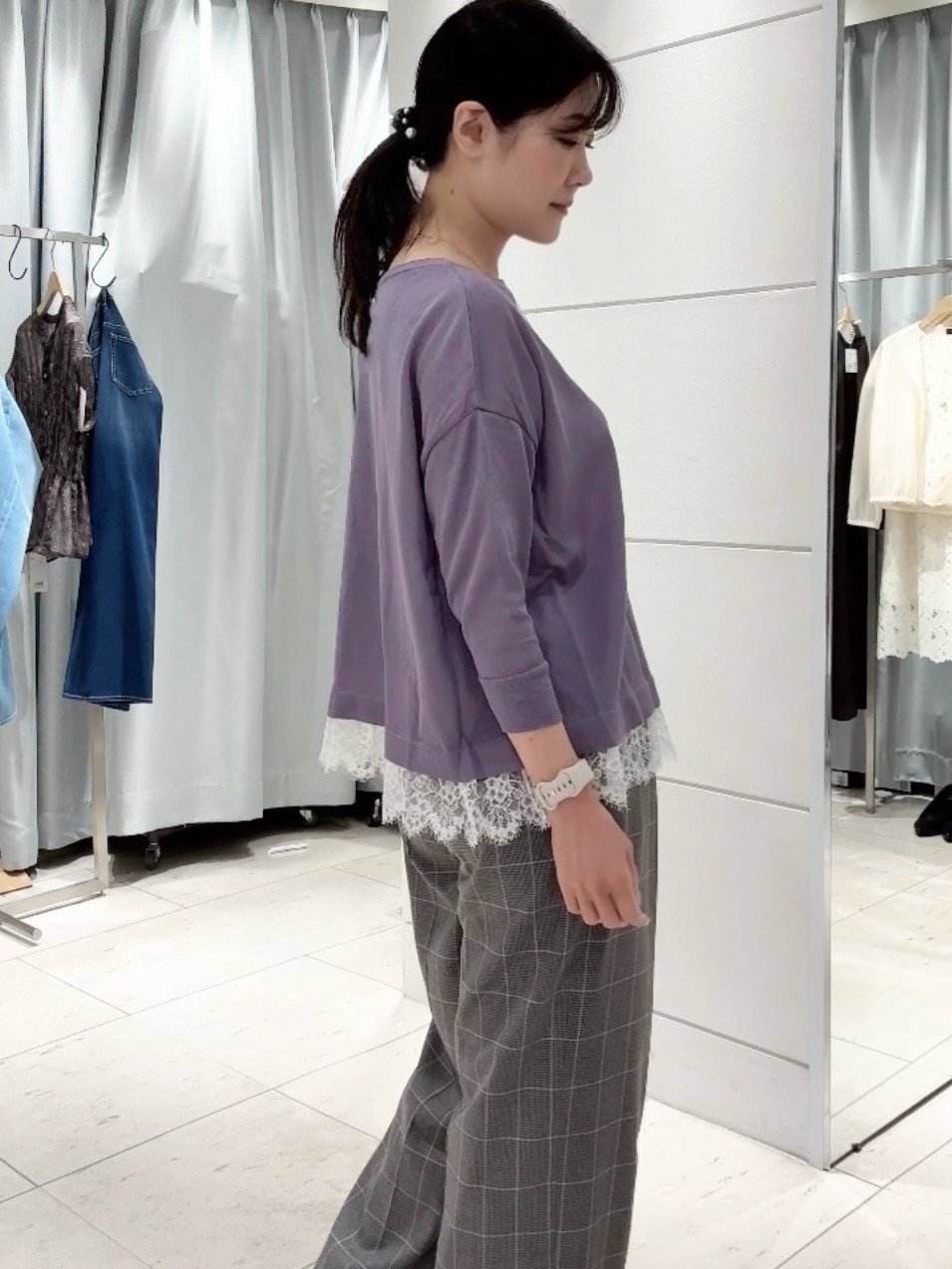 misaさんの「UNTITLED｜レースドッキングニットプルオーバー」を使ったコーディネート