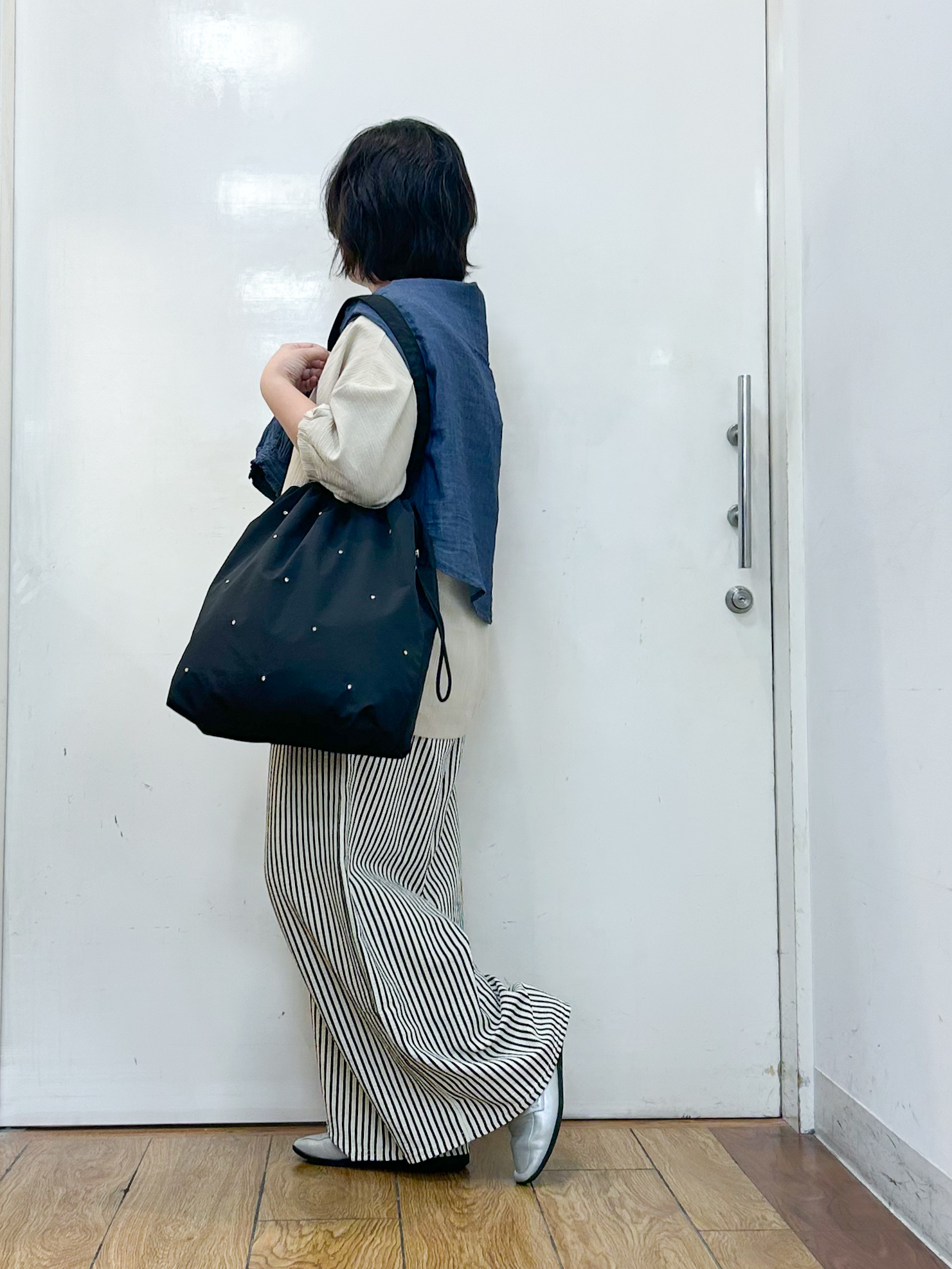 haruさんの「SHOO･LA･RUE｜【インせず着られる/洗濯後しわになりにくい】しぼしぼドルマンブラウス」を使ったコーディネート