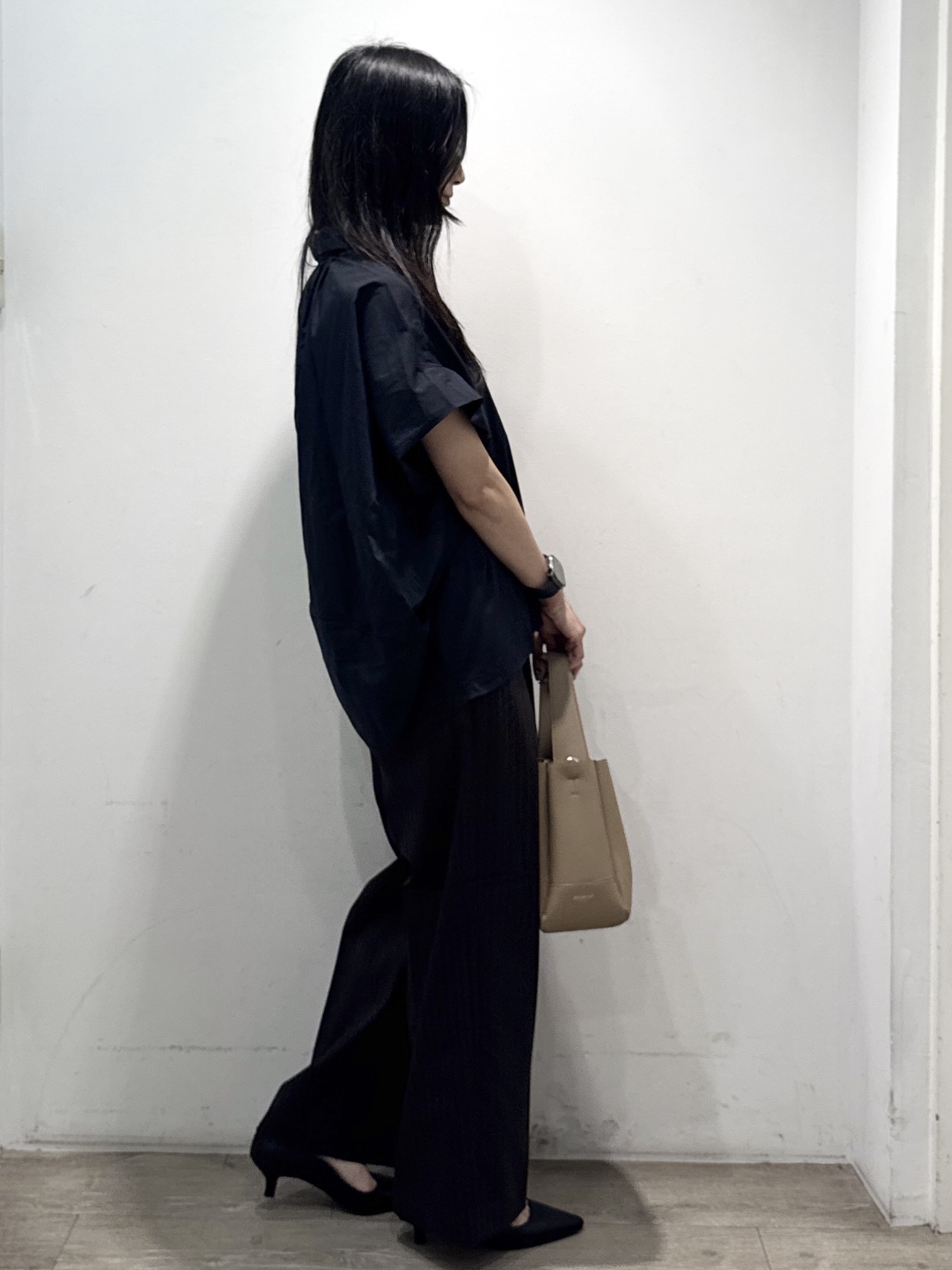 yuicciさんの「OPAQUE.CLIP｜タックニュアンスフォルムシャツ【洗濯機OK】」を使ったコーディネート