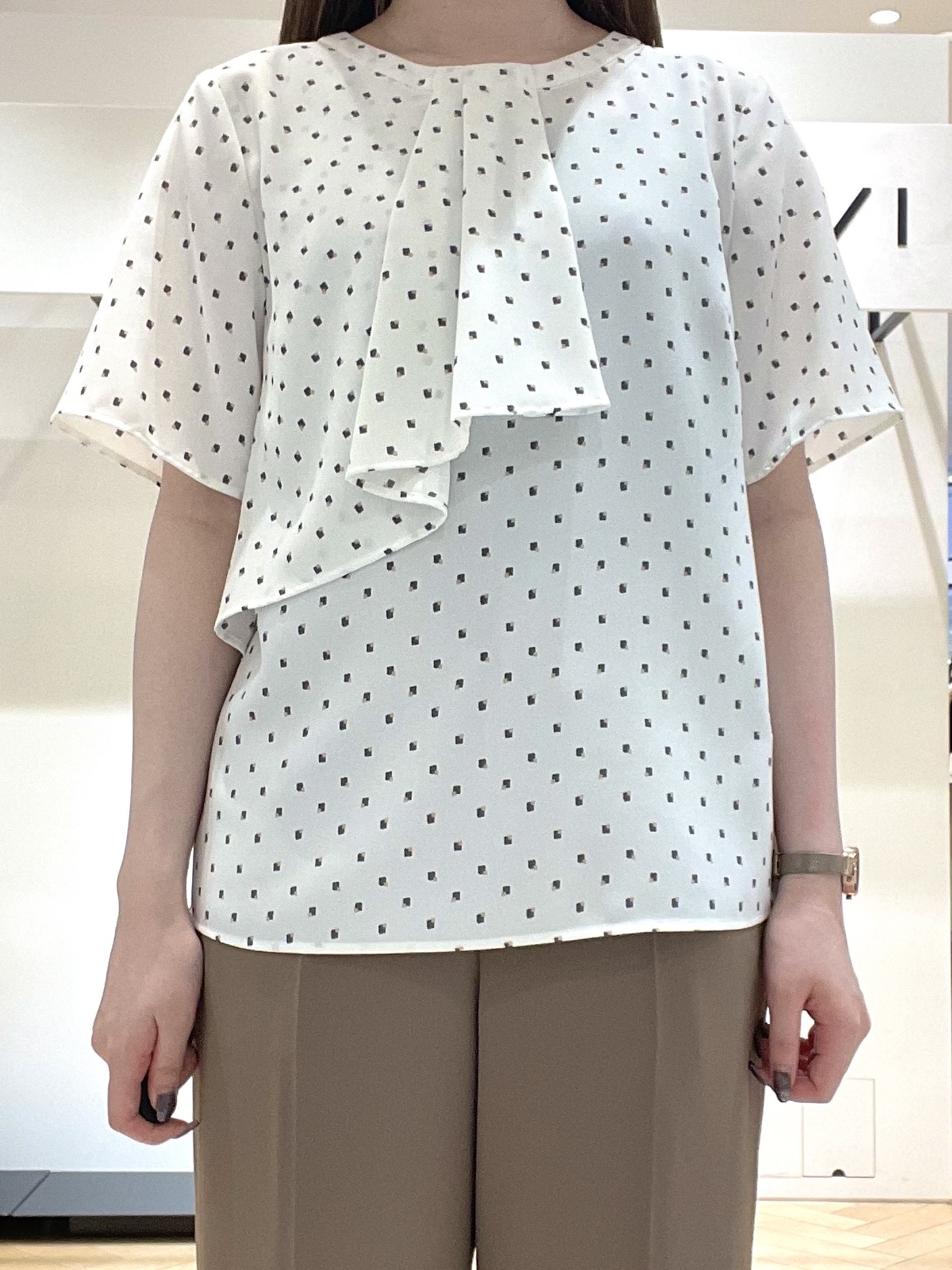 mさんの「INDIVI｜【接触冷感/UVケア/着る日傘】 テーラードジャケット」を使ったコーディネート