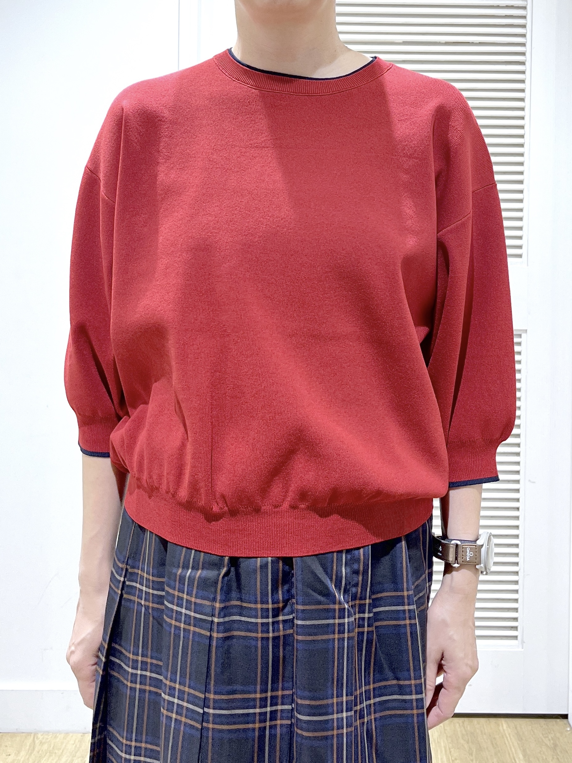Miyazakiさんの「Dessin｜【UVカット/マシンウォッシャブル】6分袖配色ニット」を使ったコーディネート