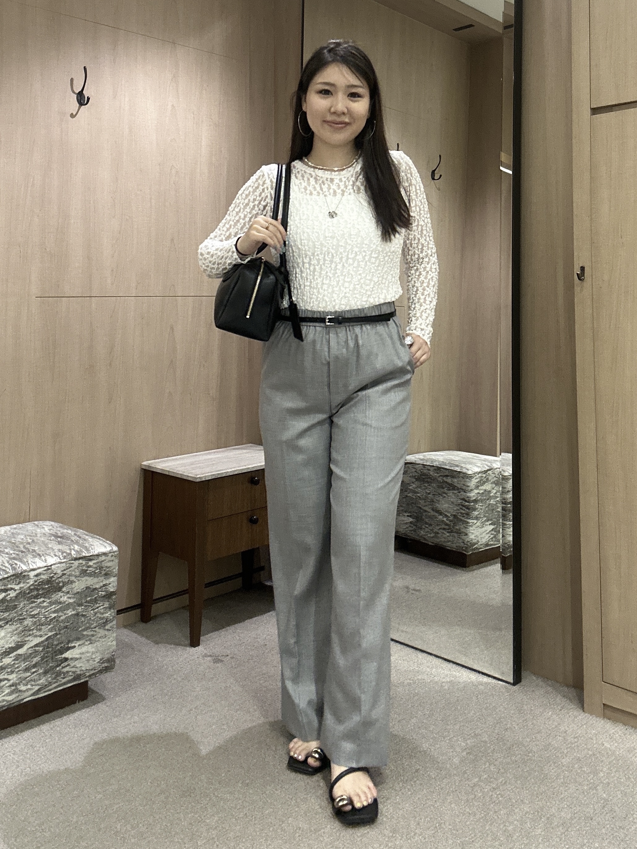 YURIさんの「UNTITLED｜【古畑星夏さん着用/日本製／本革】スクエアバックルナローベルト」を使ったコーディネート