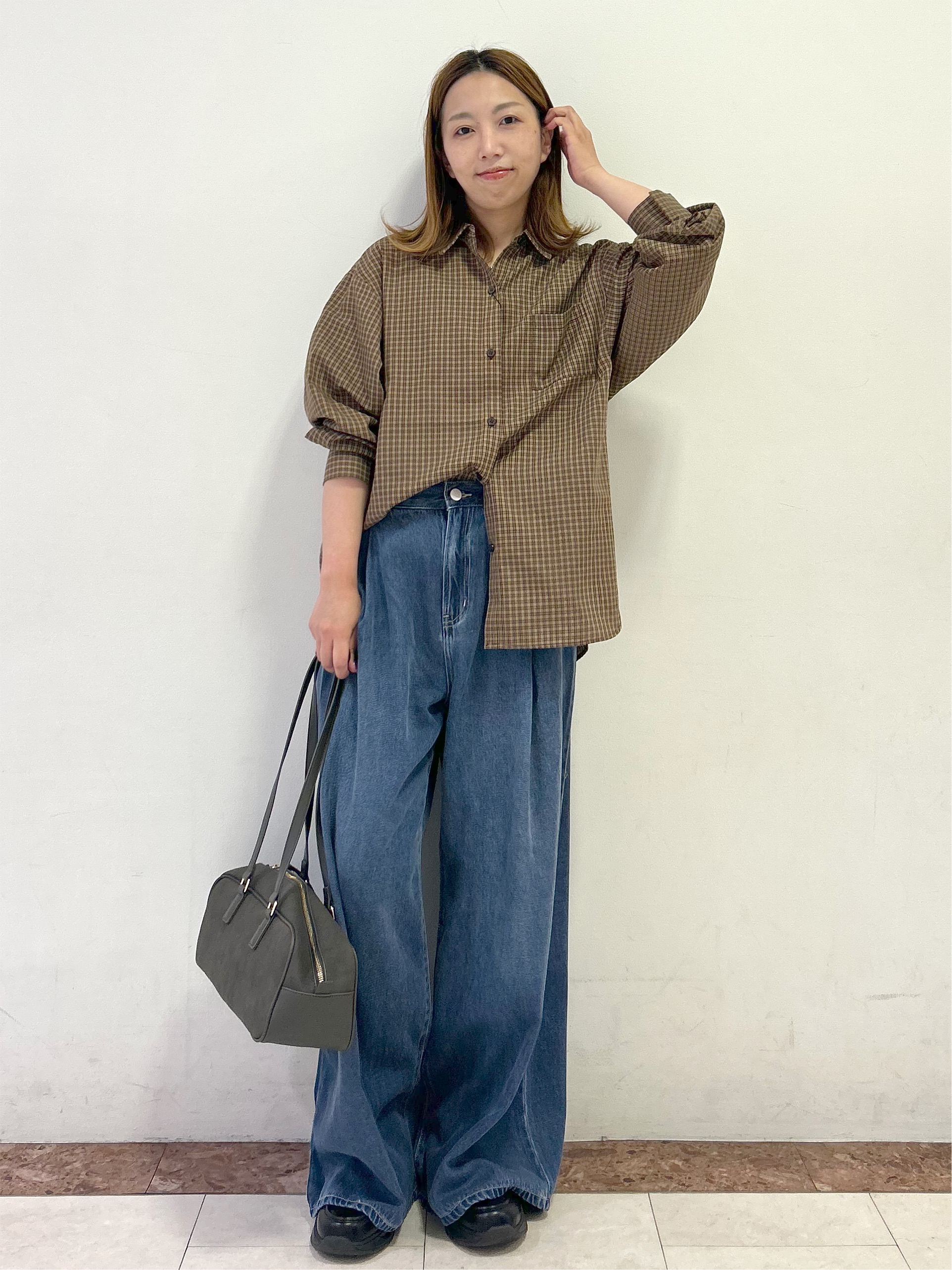 madokaさんの「OPAQUE.CLIP｜チェック柄シャツ【洗濯機OK】」を使ったコーディネート