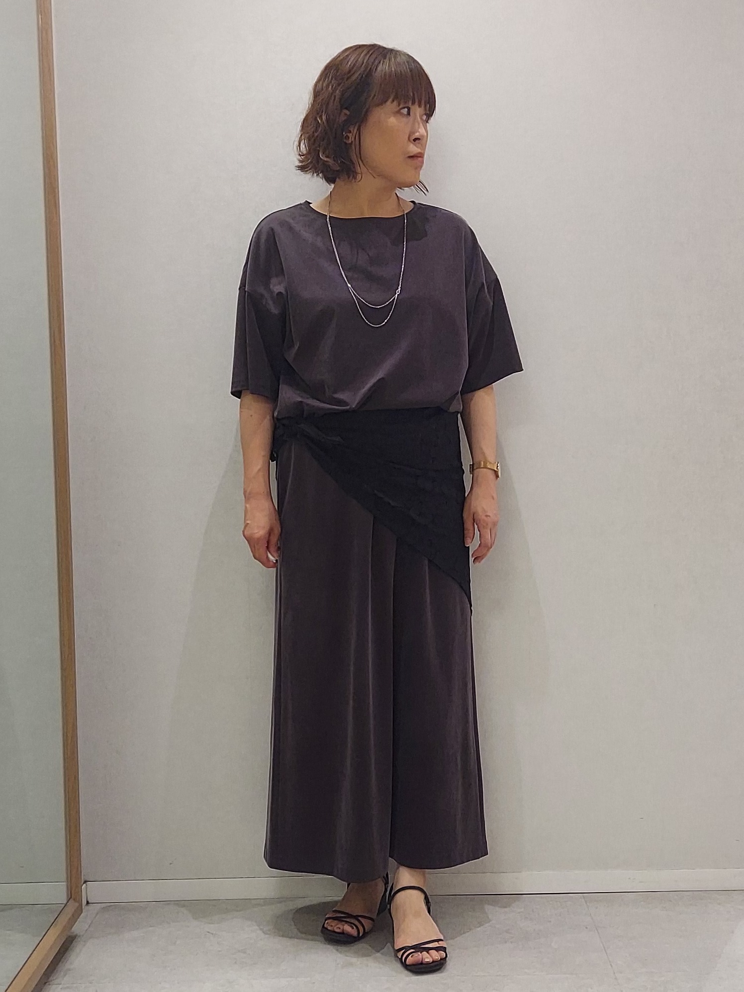 Koyaさんの「UNTITLED｜【セットアップ可/接触冷感】ヴィンテージライクプルオーバー」を使ったコーディネート