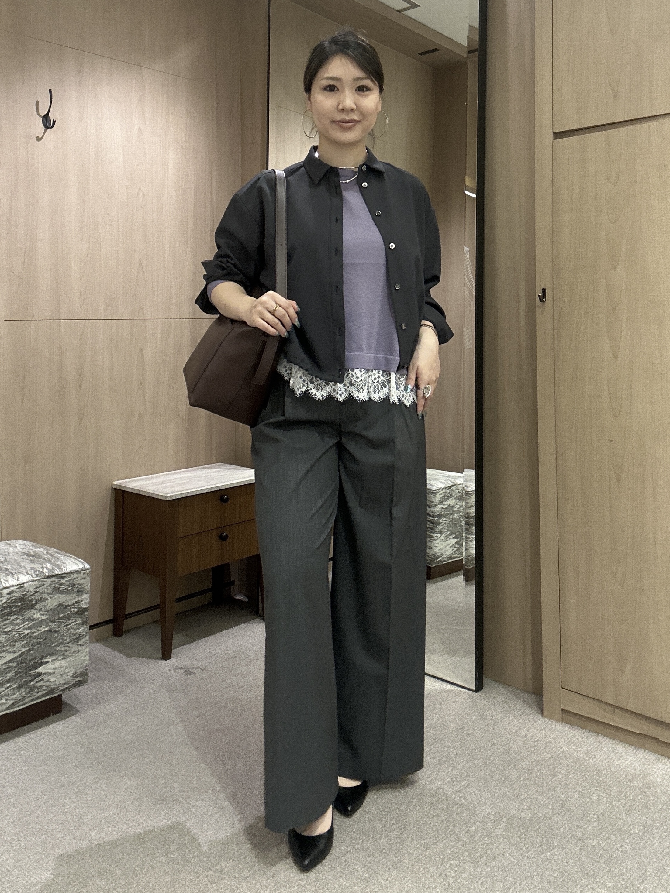 YURIさんの「UNTITLED｜スプリットレザーワンショルダー」を使ったコーディネート