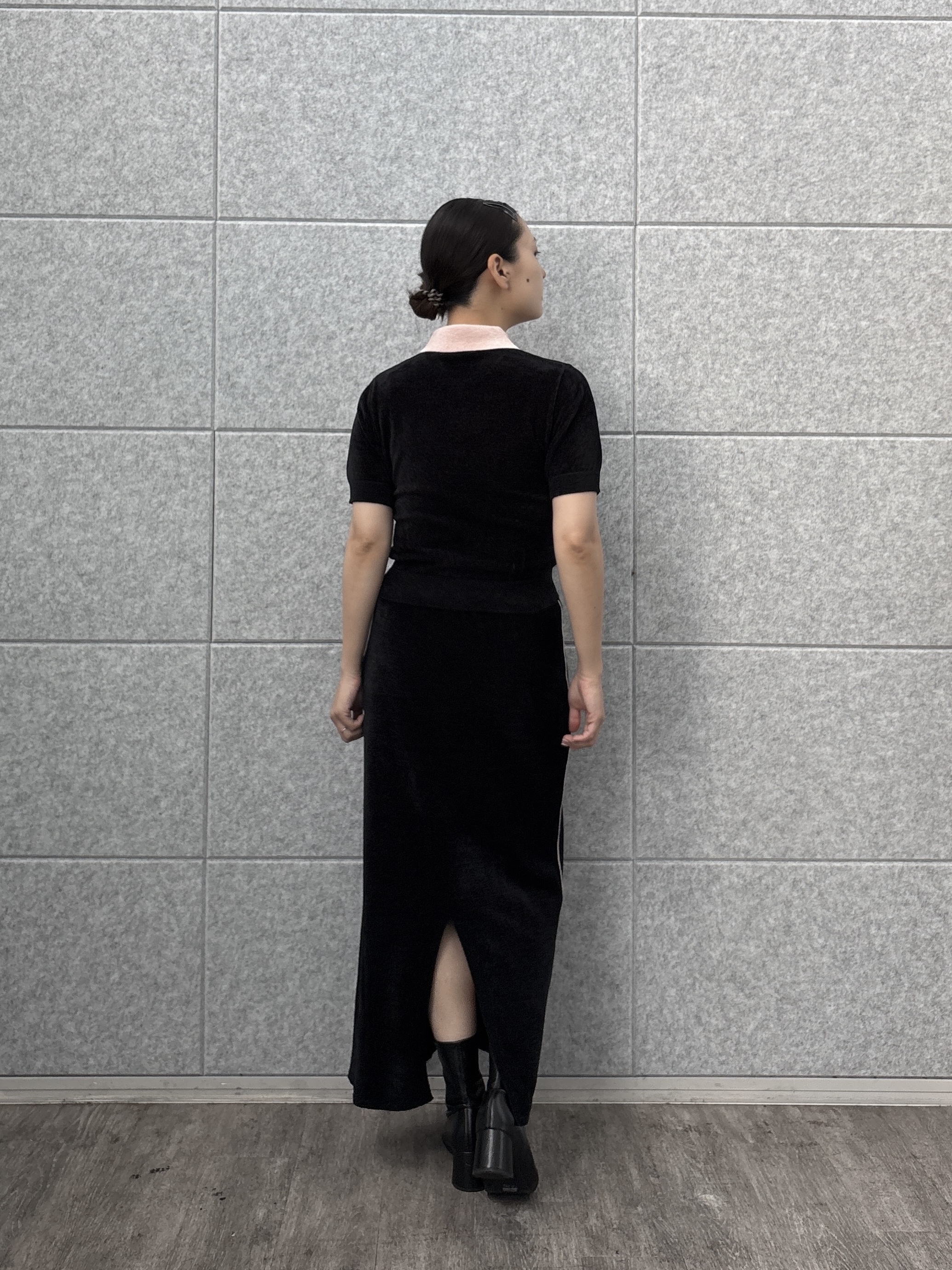 ayanoさんの「INDIVI｜バイカラーモールポロニット」を使ったコーディネート