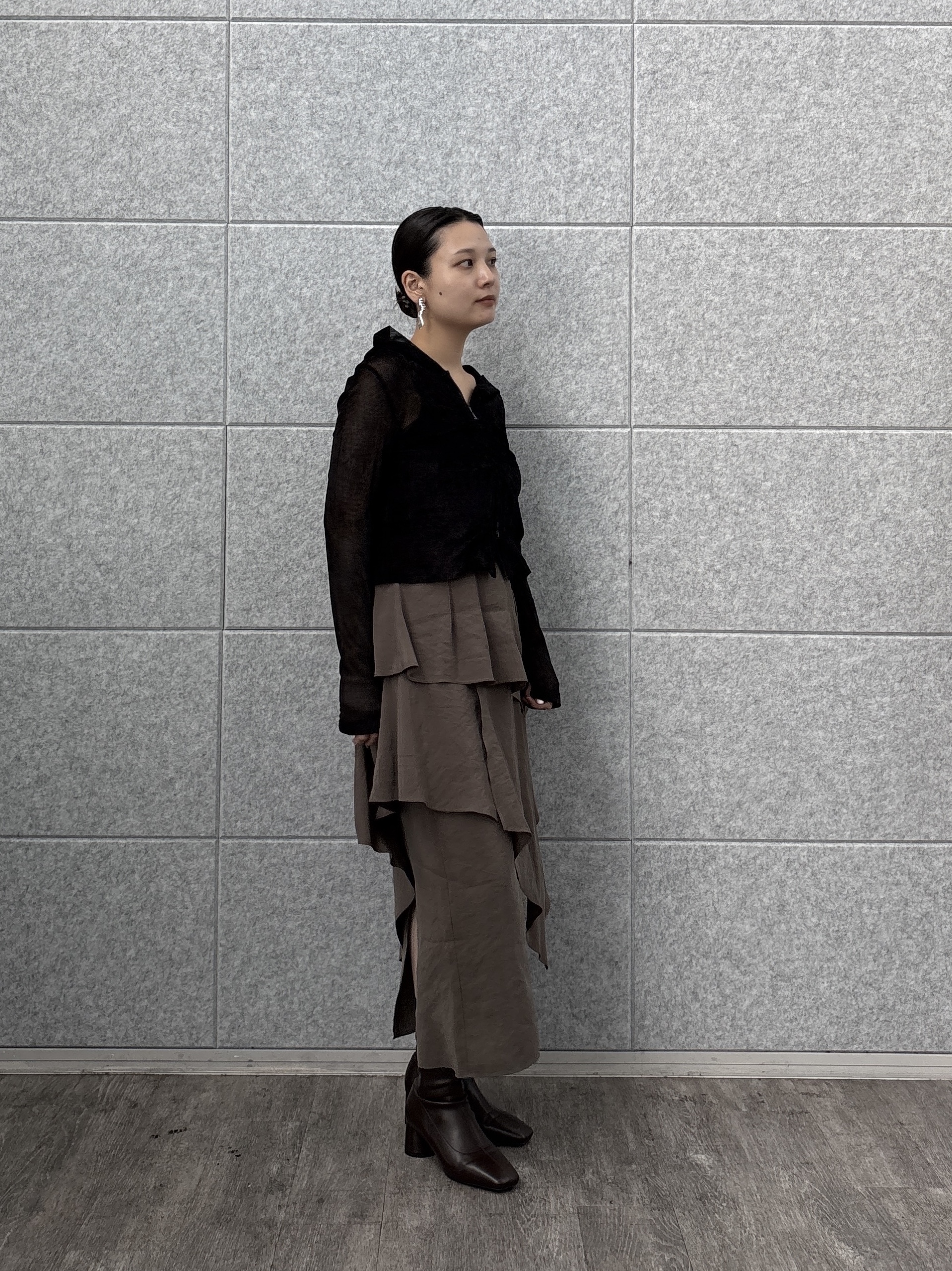 ayanoさんの「INDIVI｜ベロアライクジップフーディ」を使ったコーディネート