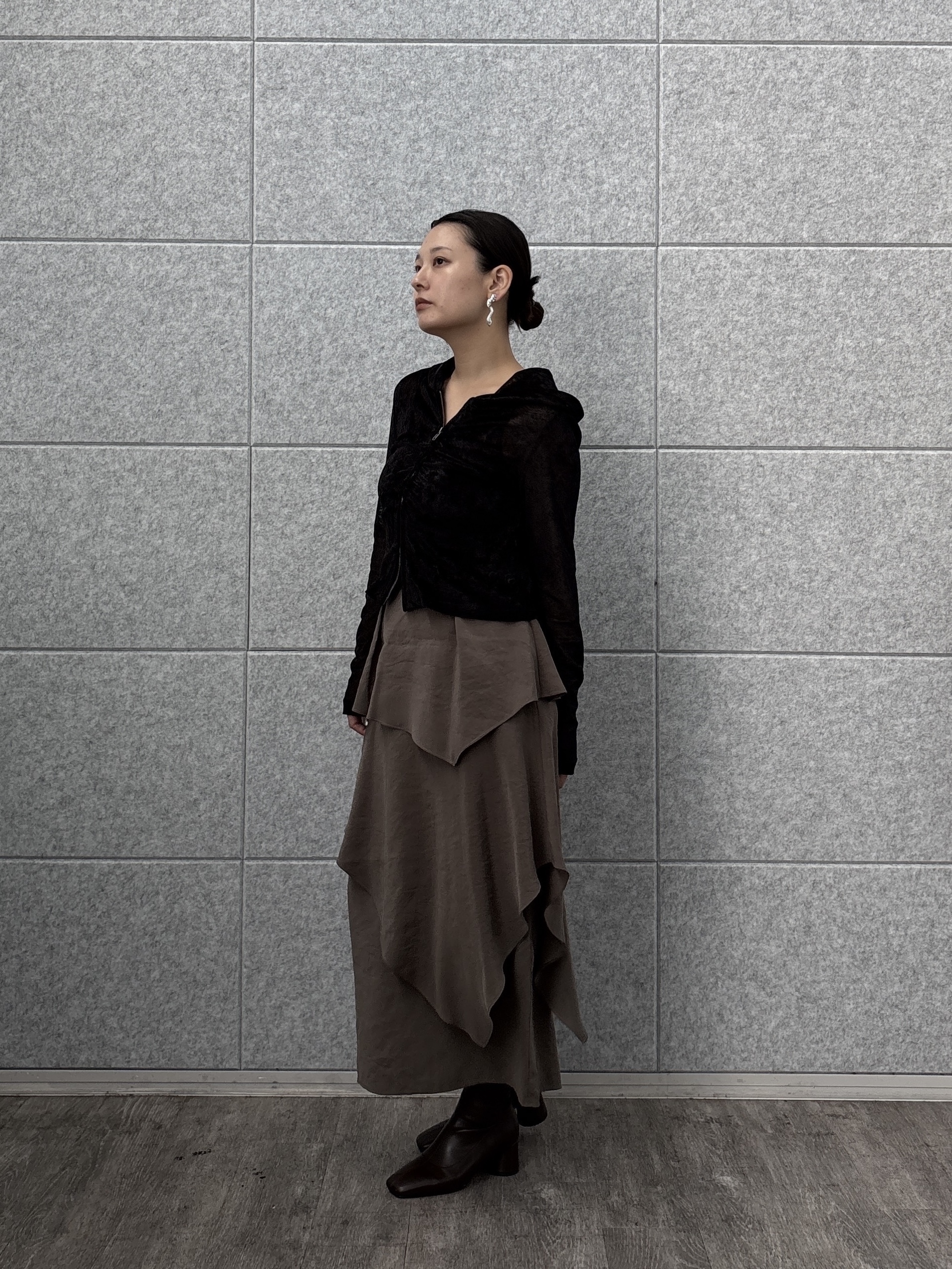 ayanoさんの「INDIVI｜ベロアライクジップフーディ」を使ったコーディネート