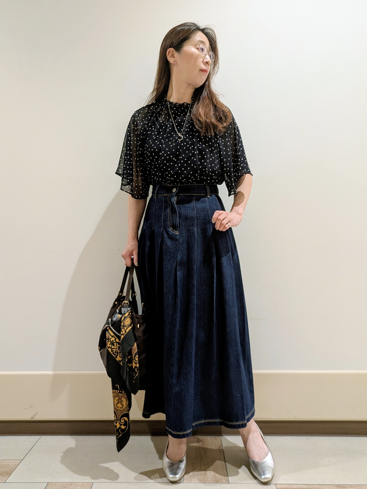 imamiさんの「Reflect｜【セットアップ／手洗い可】ドット柄シアーブラウス」を使ったコーディネート