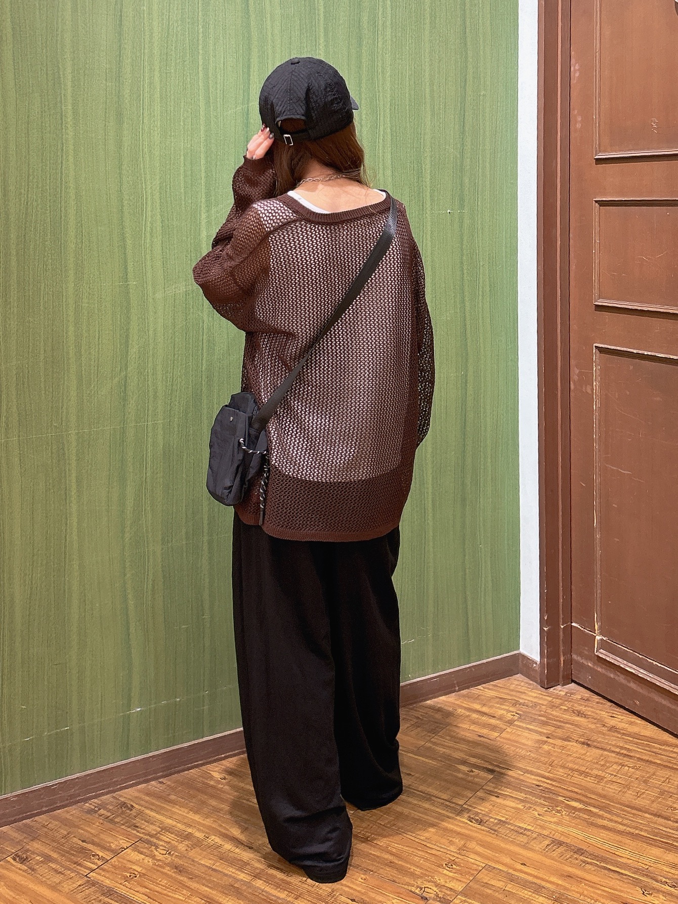 かおりさんの「SHOO･LA･RUE｜【2点セット/洗濯機可/S-LL】ヘンリーネックメッシュニット+タンクトップセット」を使ったコーディネート