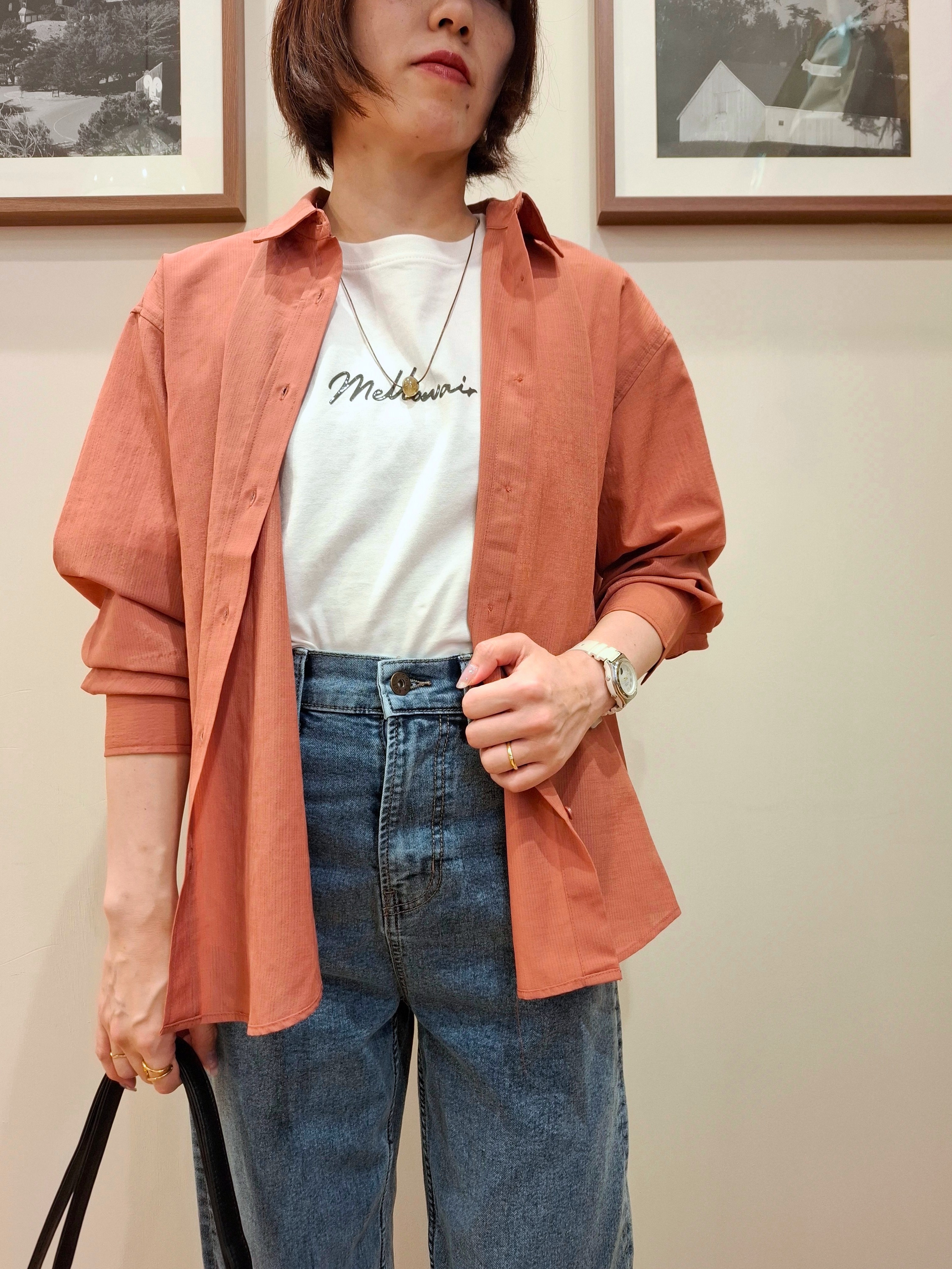 まあるさんの「SHOO･LA･RUE｜【通気性〇/S-LL/洗濯機可】大人のきちんとベーシックシャツ」を使ったコーディネート