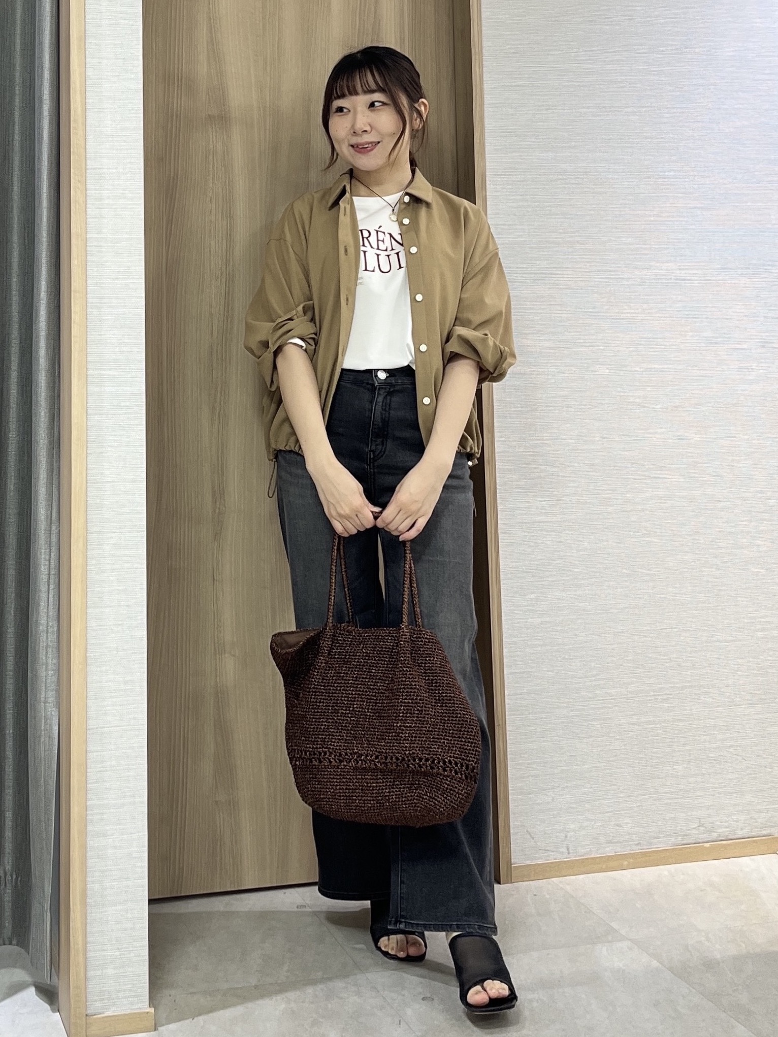 KAHOさんの「UNTITLED｜【セットアップ可/UVカット/接触冷感】エアリークールドロストシャツ」を使ったコーディネート