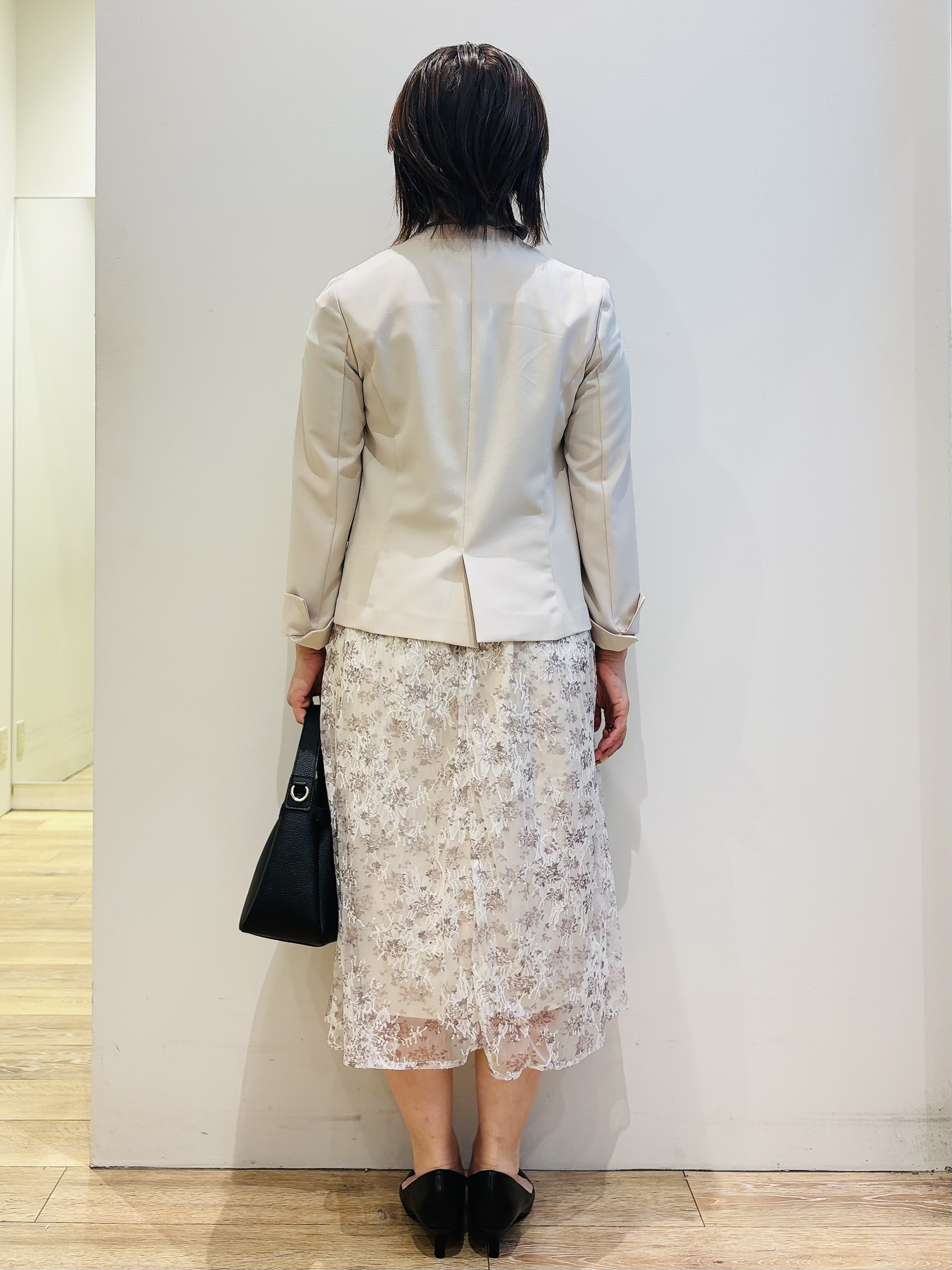YUKOさんの「index｜【接触冷感／吸水速乾】ノーカラージャケット／セットアップ対応可《洗える／防シワ／ストレッチ》」を使ったコーディネート