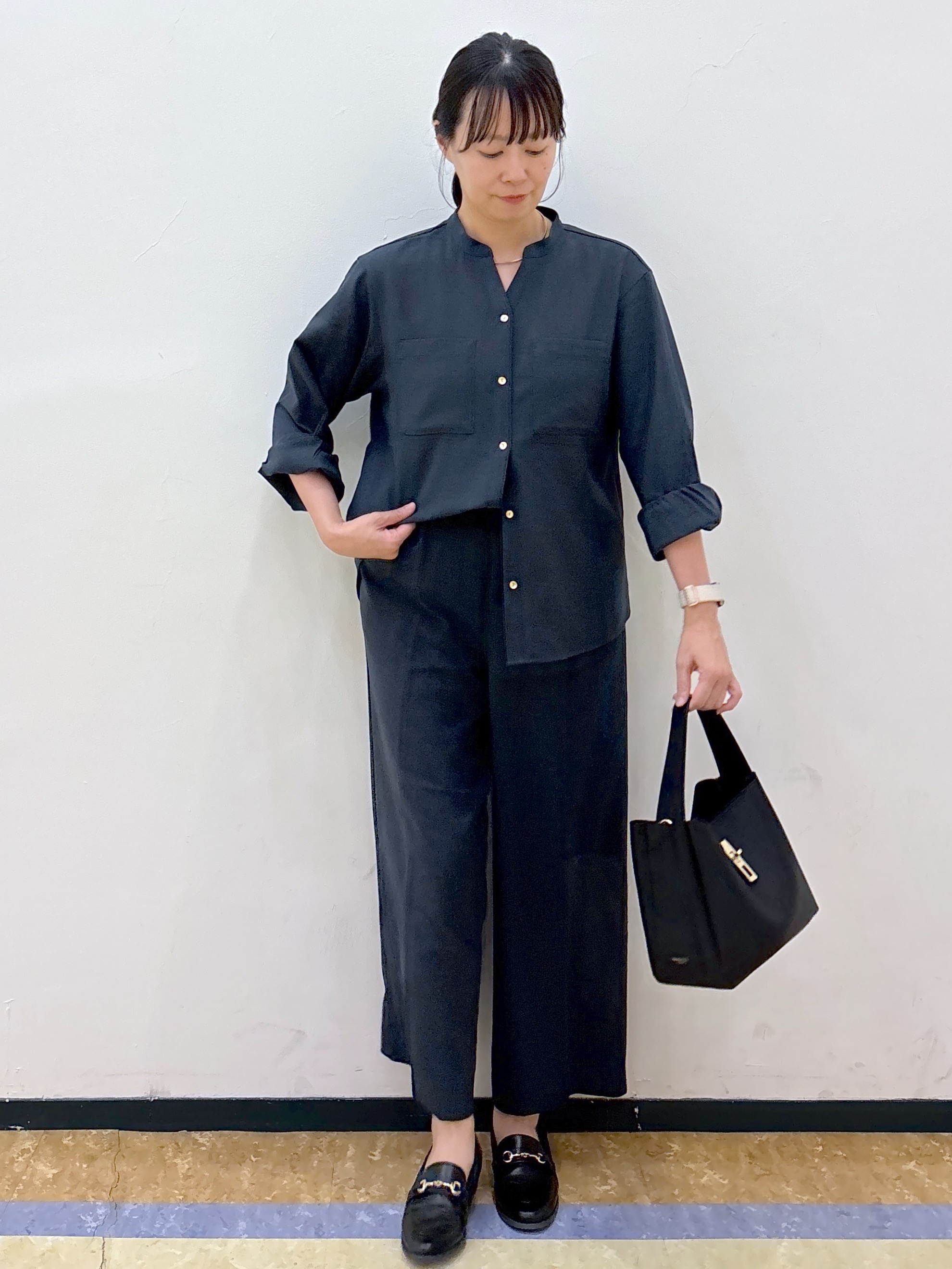 akariさんの「index｜【高通気／遮熱】風が通るUVスキッパーシャツ《洗濯機OK／イージーアイロン／防シワ》」を使ったコーディネート