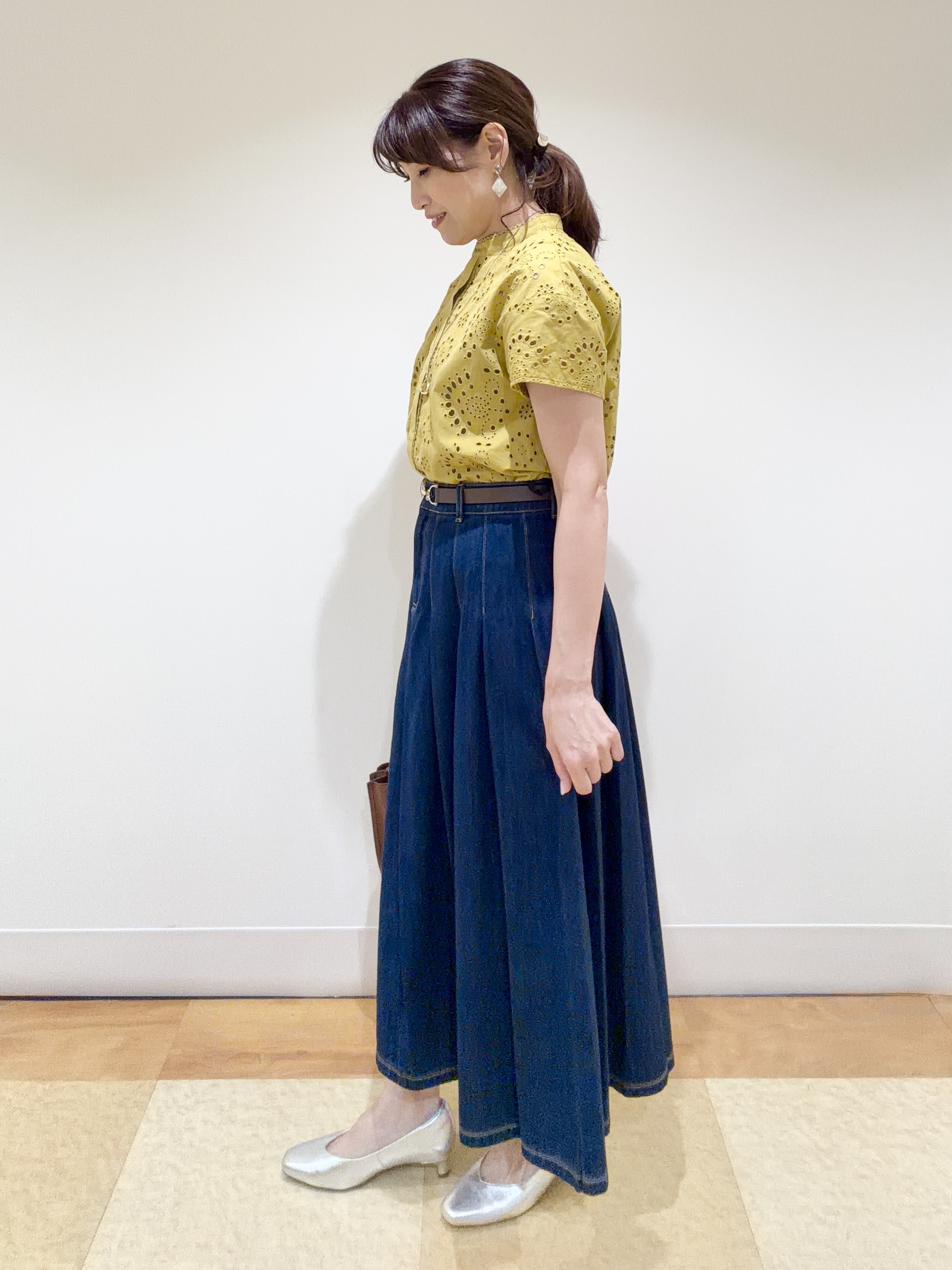 ayaさんの「Reflect｜【通勤◎】カットワーク刺繍レース シャツブラウス」を使ったコーディネート
