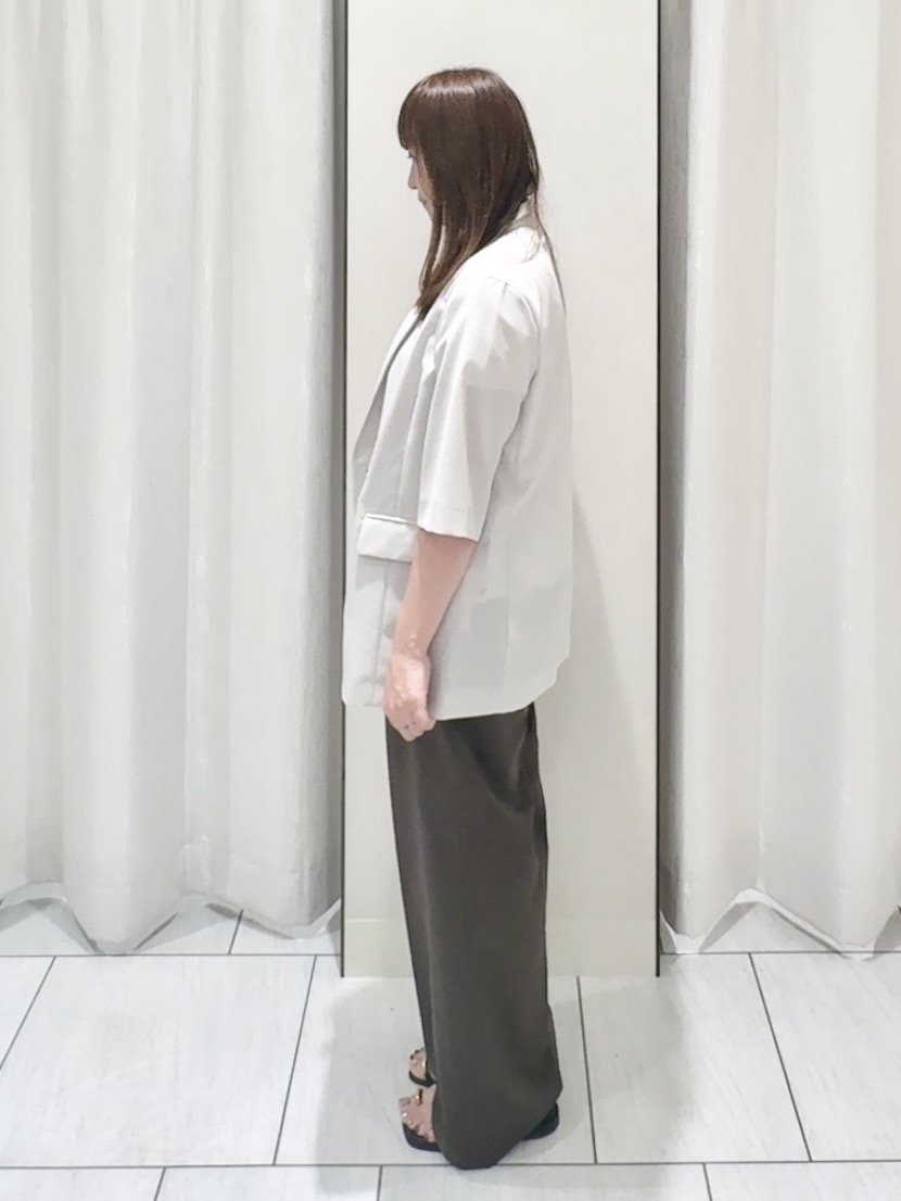 ʏᴜᴋɪᴋᴏさんの「UNTITLED｜【セットアップ可/UVカット/通気性】エアリークール半袖ジャケット」を使ったコーディネート