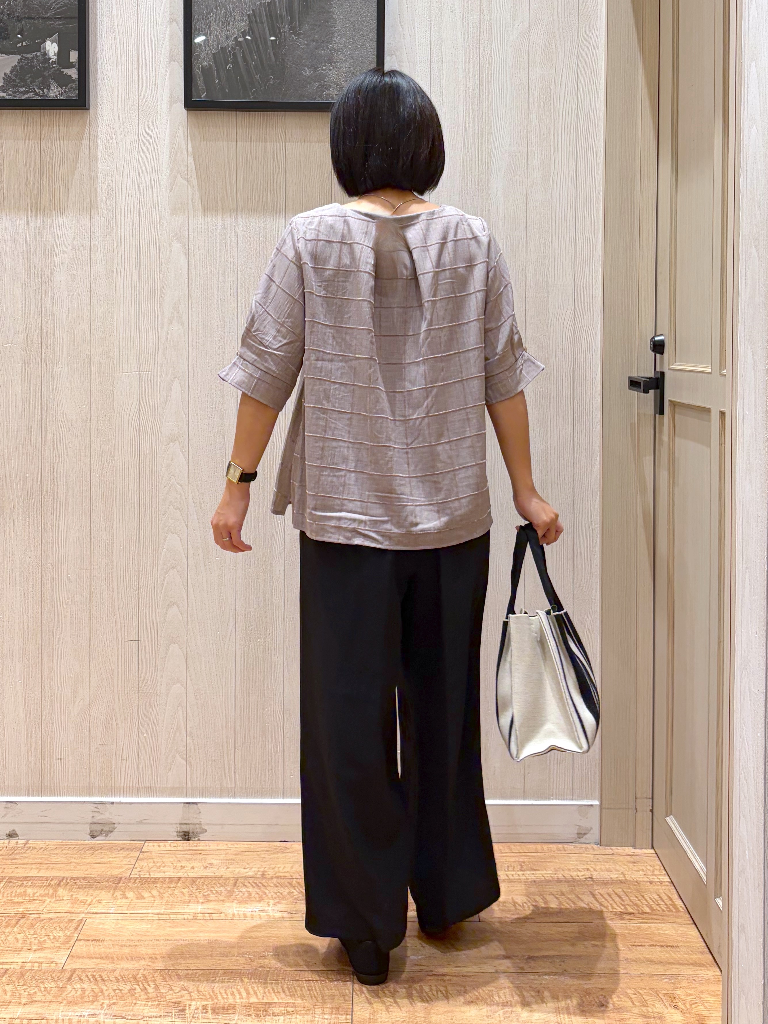 shirayuuuさんの「SHOO･LA･RUE｜【セットアップ可/S-LL】モールチェックで上品に タックスリーブ ブラウス」を使ったコーディネート