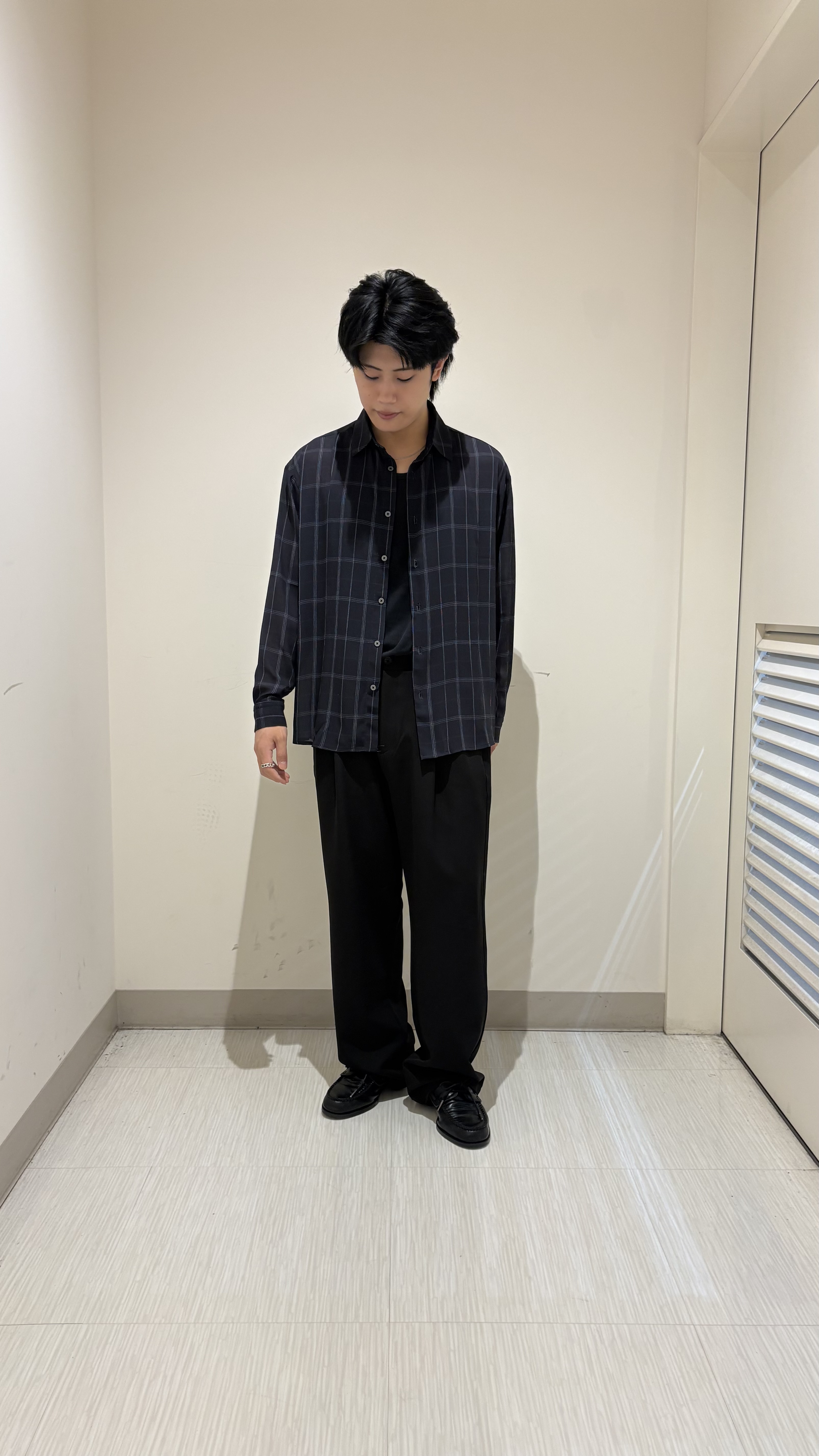 辻一樹さんの「tk.TAKEO KIKUCHI｜【接触冷感】シアーチェックシャツ」を使ったコーディネート