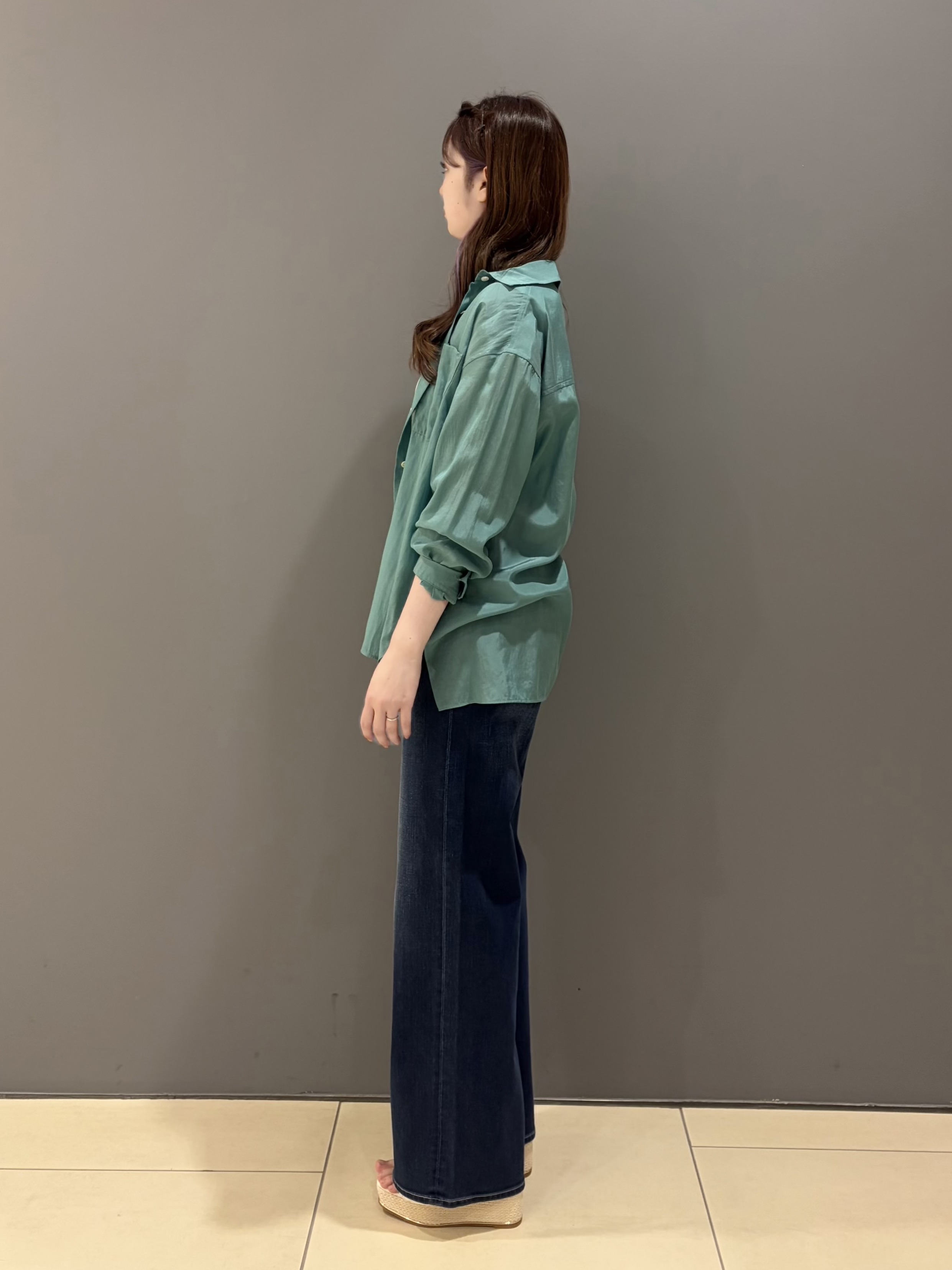 miさんの「UNTITLED｜ベアテンタンクトップ」を使ったコーディネート