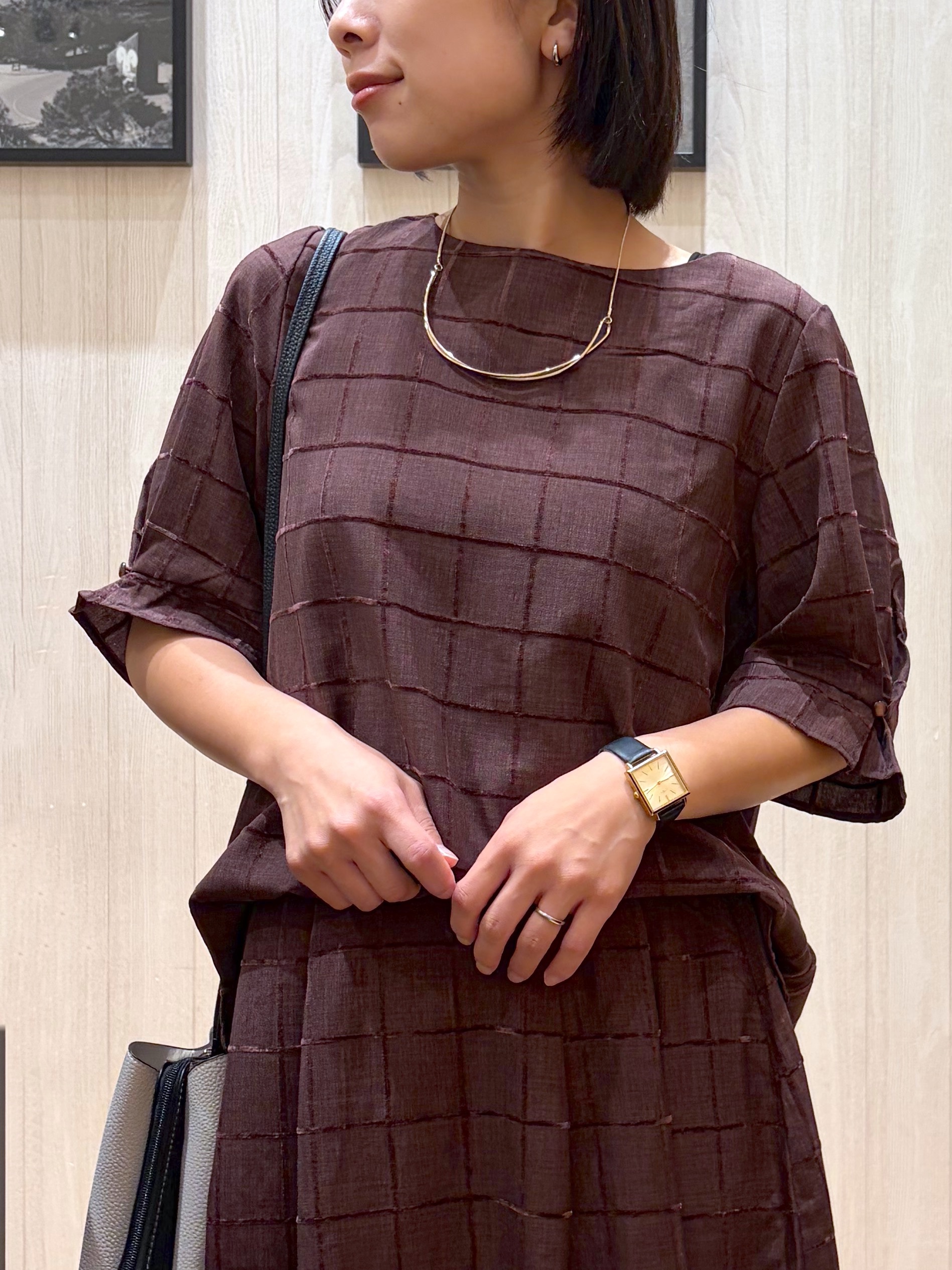 shirayuuuさんの「SHOO･LA･RUE｜【セットアップ可/S-LL】モールチェックで上品に タックスリーブ ブラウス」を使ったコーディネート