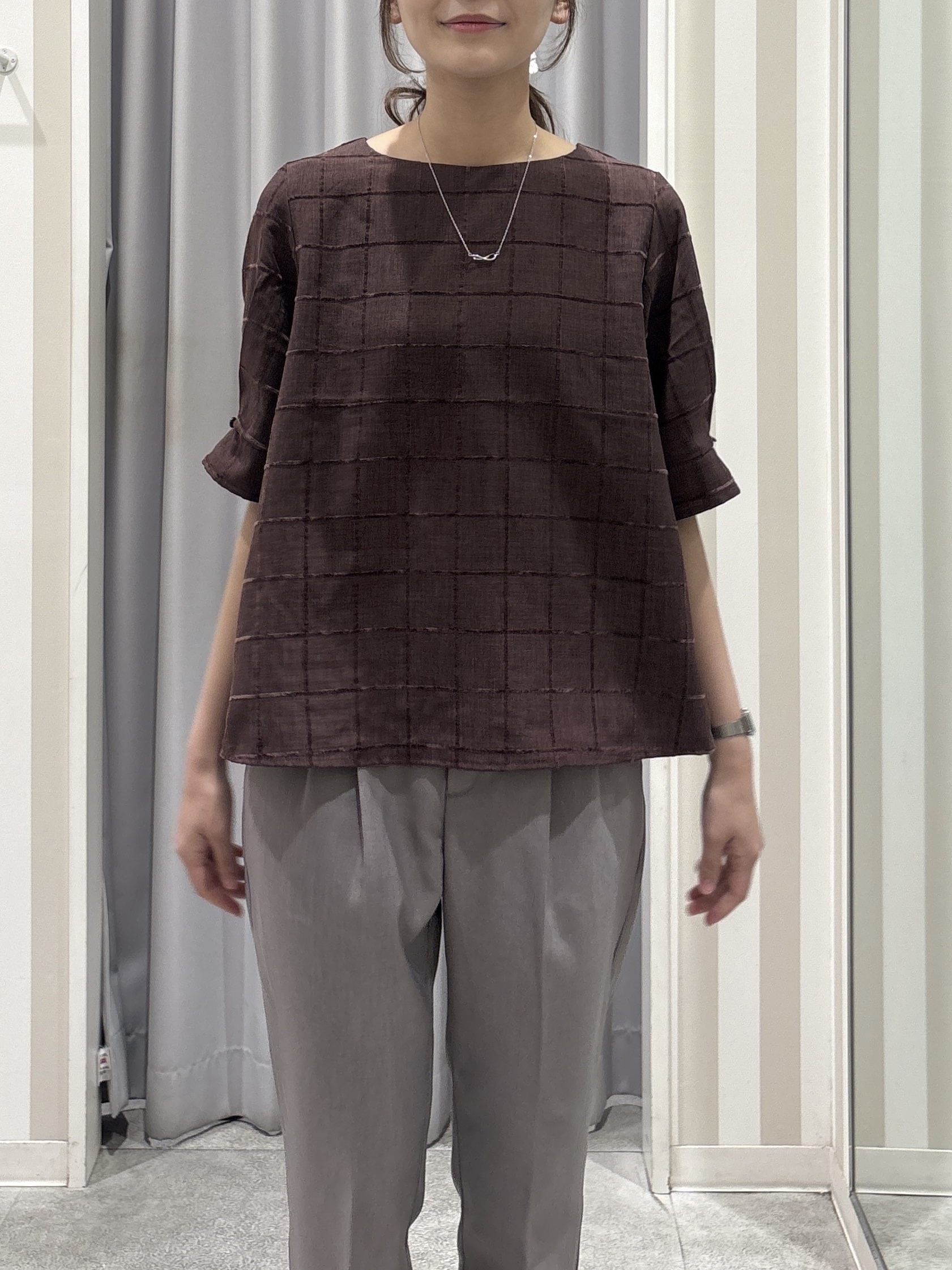 Rikaさんの「SHOO･LA･RUE｜【セットアップ可/S-LL】モールチェックで上品に タックスリーブ ブラウス」を使ったコーディネート