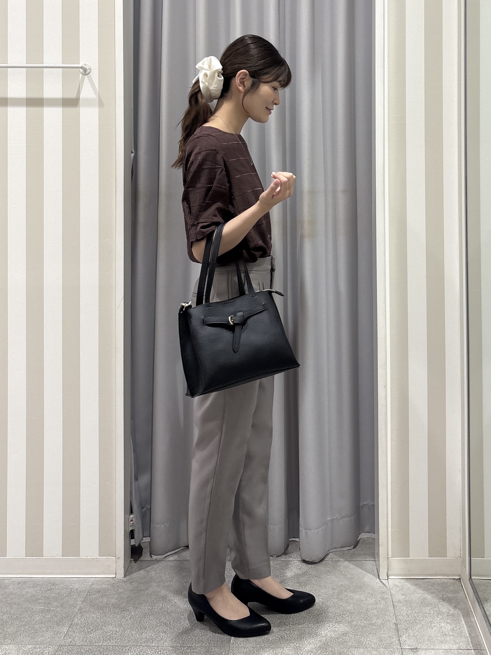 Rikaさんの「SHOO･LA･RUE｜【セットアップ可/S-LL】モールチェックで上品に タックスリーブ ブラウス」を使ったコーディネート