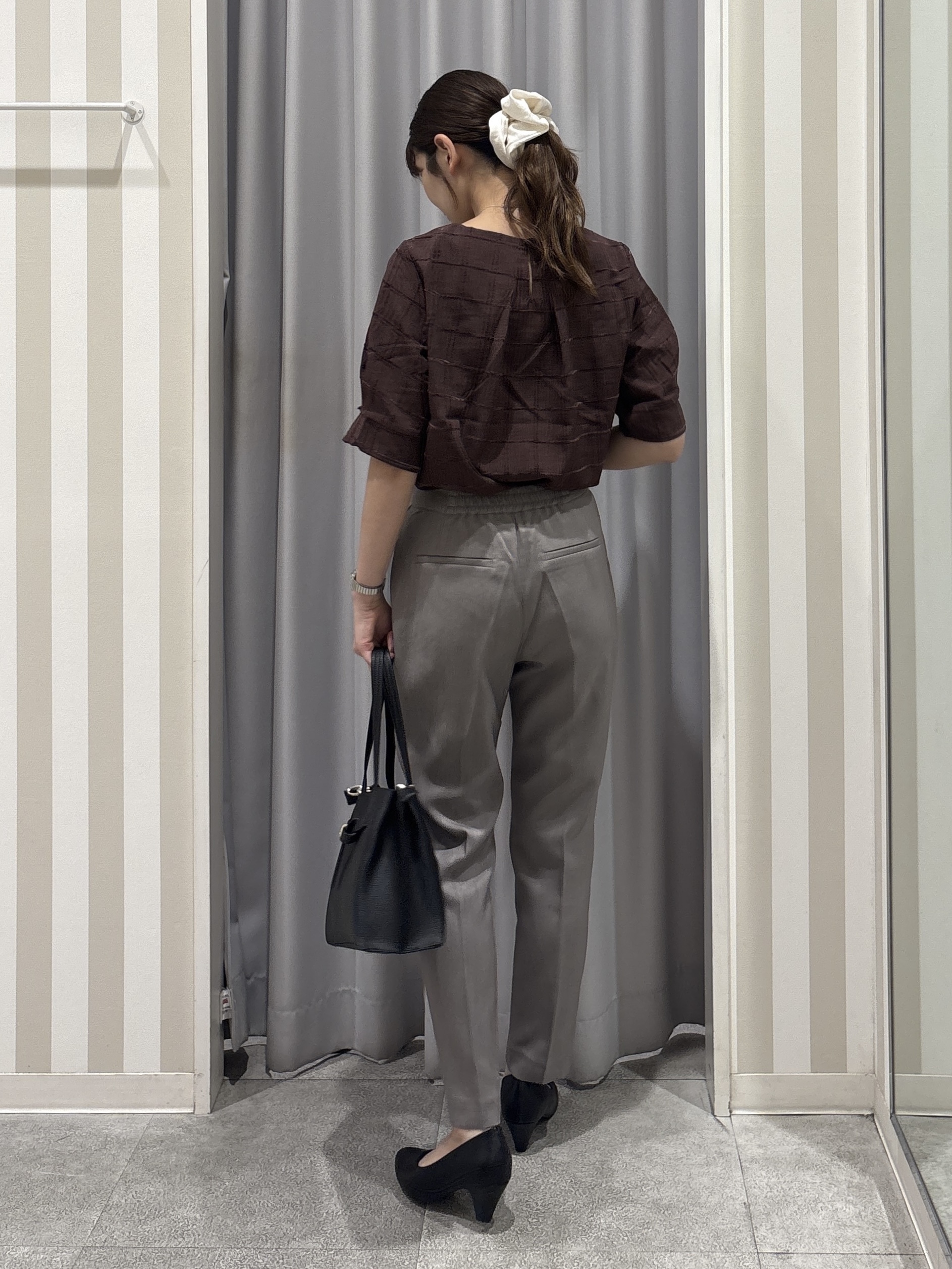 Rikaさんの「SHOO･LA･RUE｜【セットアップ可/S-LL】モールチェックで上品に タックスリーブ ブラウス」を使ったコーディネート