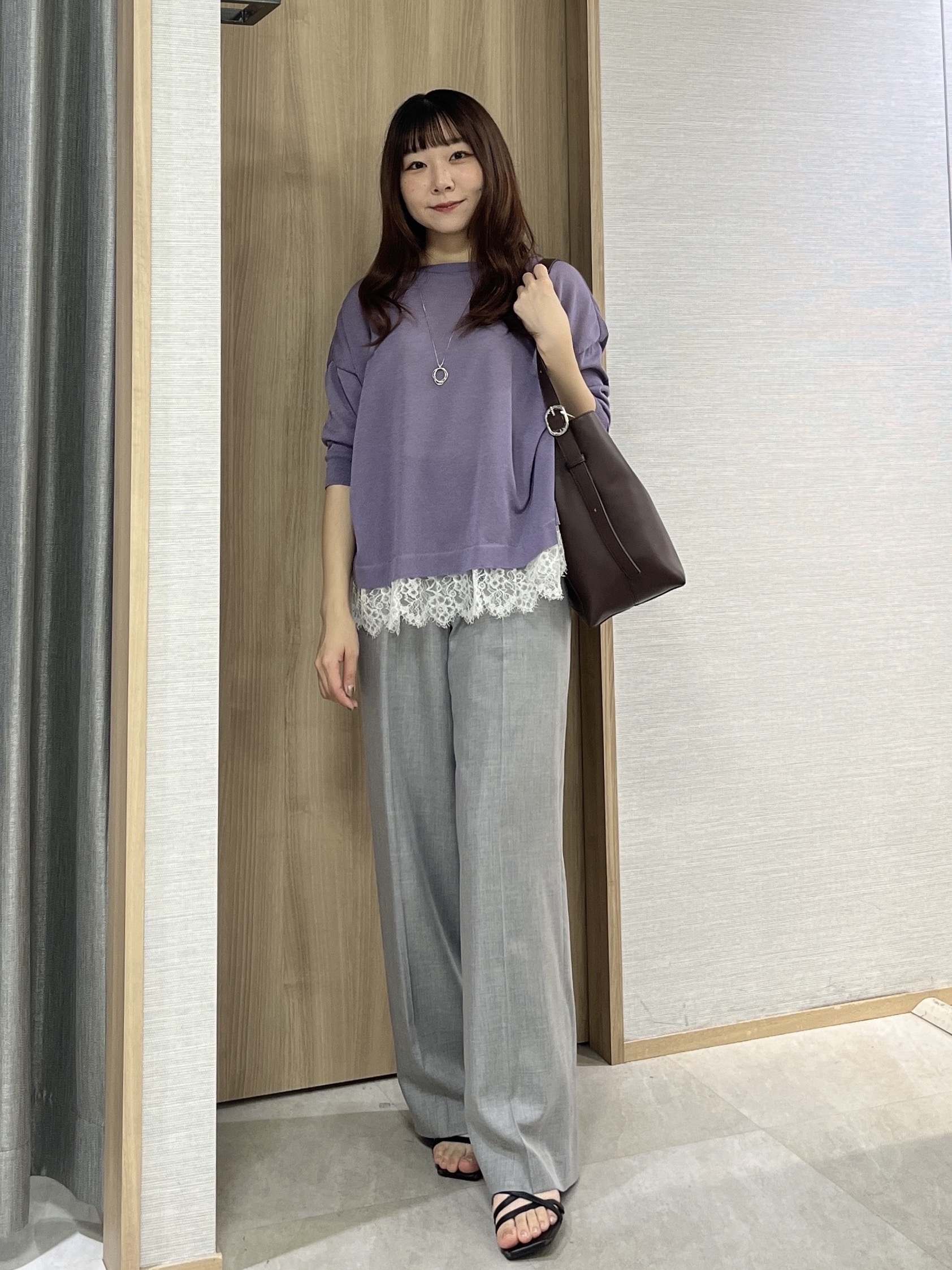 KAHOさんの「UNTITLED｜レースドッキングニットプルオーバー」を使ったコーディネート