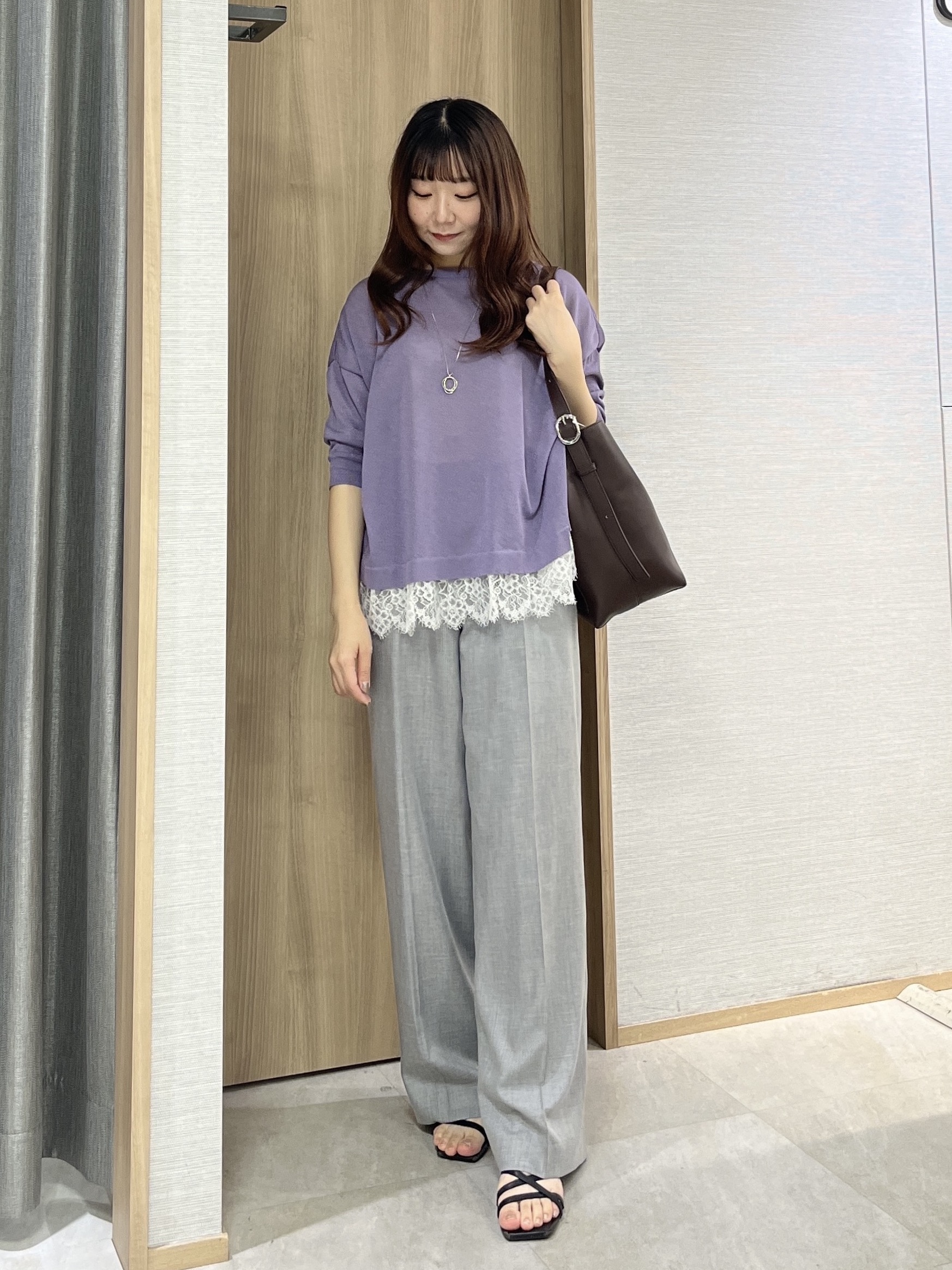 KAHOさんの「UNTITLED｜レースドッキングニットプルオーバー」を使ったコーディネート