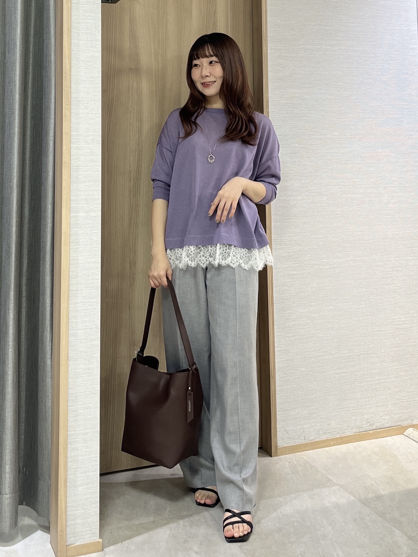 KAHOさんの「UNTITLED｜レースドッキングニットプルオーバー」を使ったコーディネート