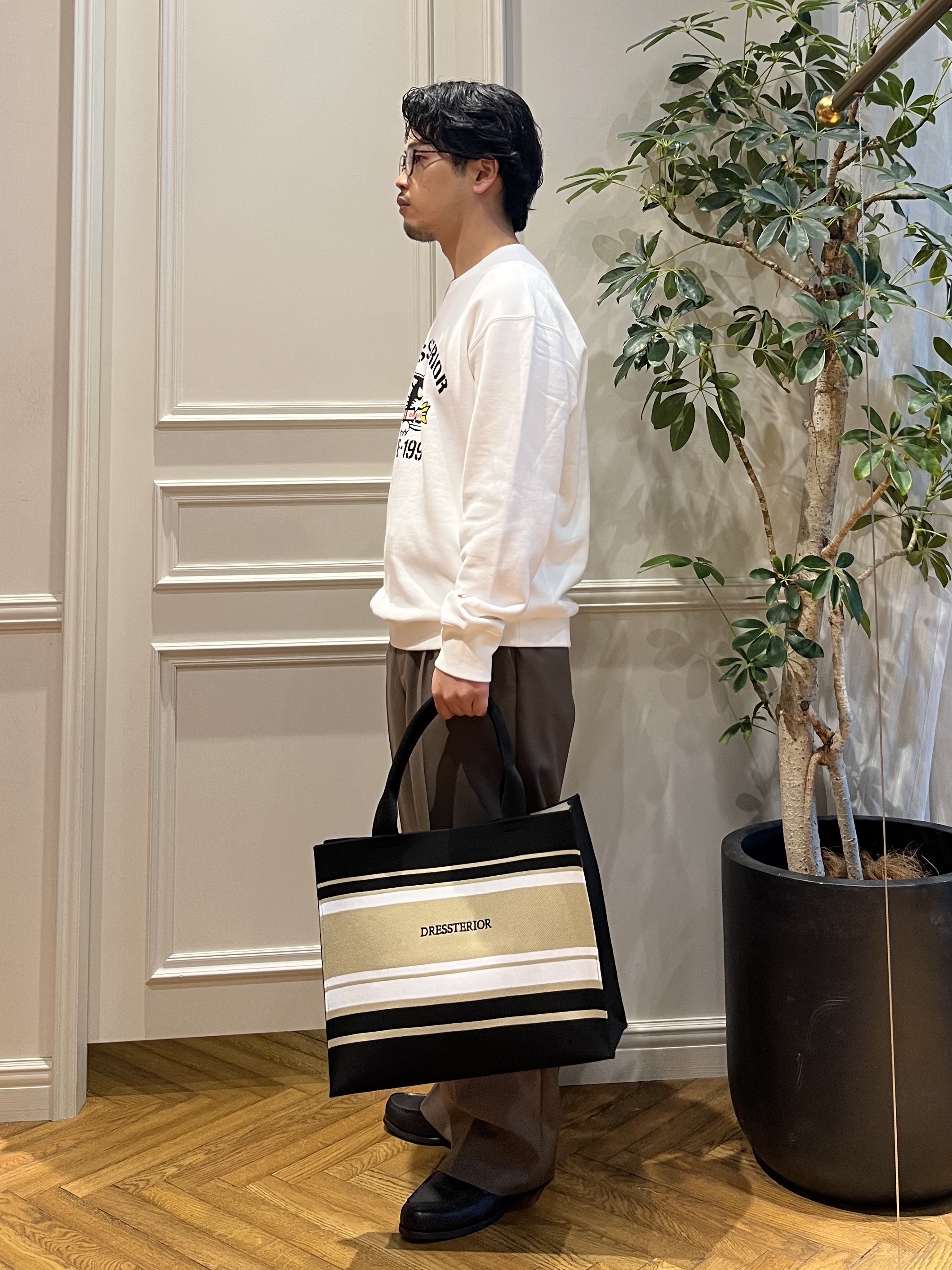 Tokuさんの「DRESSTERIOR｜◆ミサイルキャット スウェットクルーネックTシャツ」を使ったコーディネート