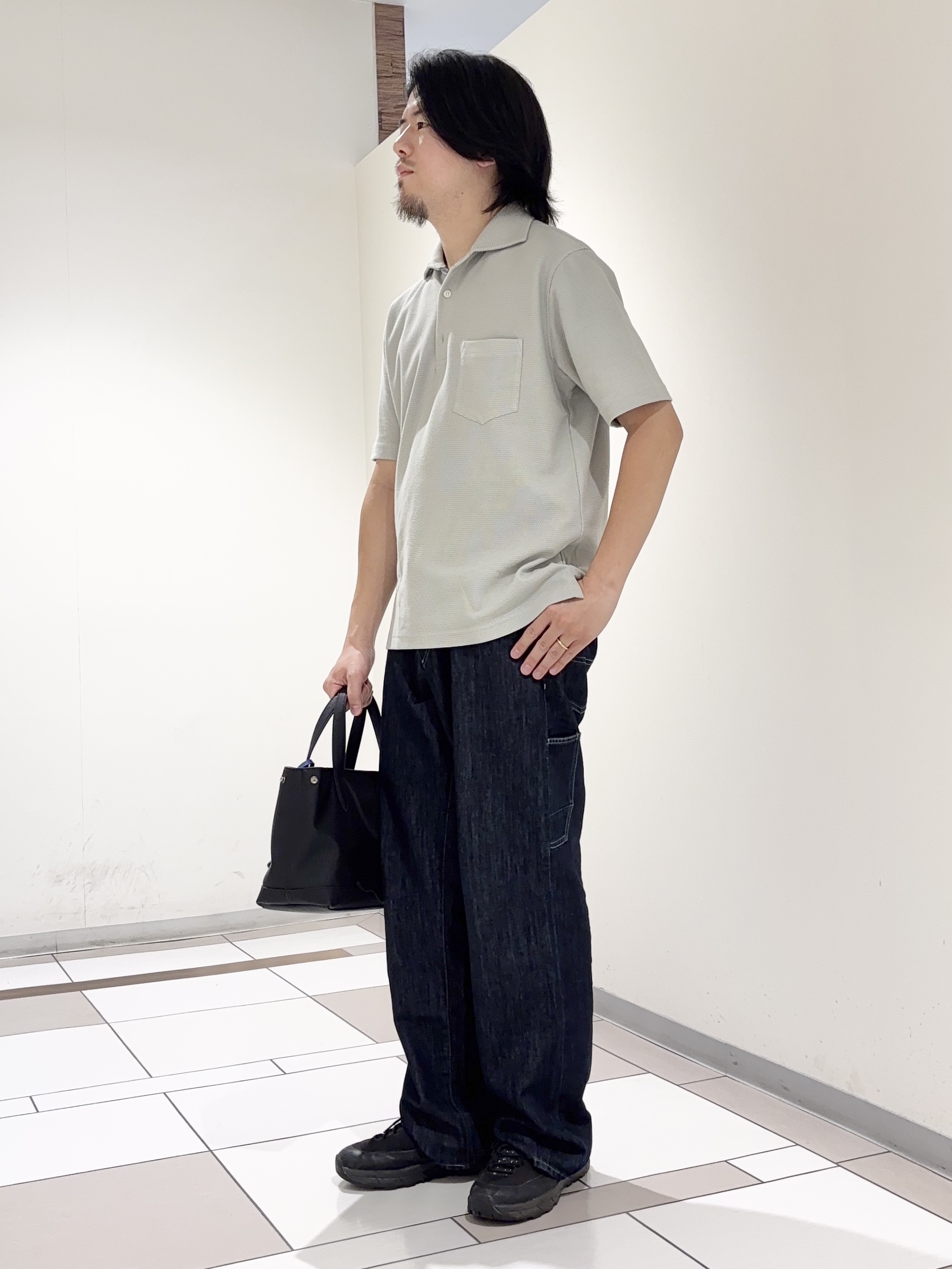 及川さんの「TAKEO KIKUCHI｜【抗菌防臭】ステイフレッシュ ポロシャツ」を使ったコーディネート