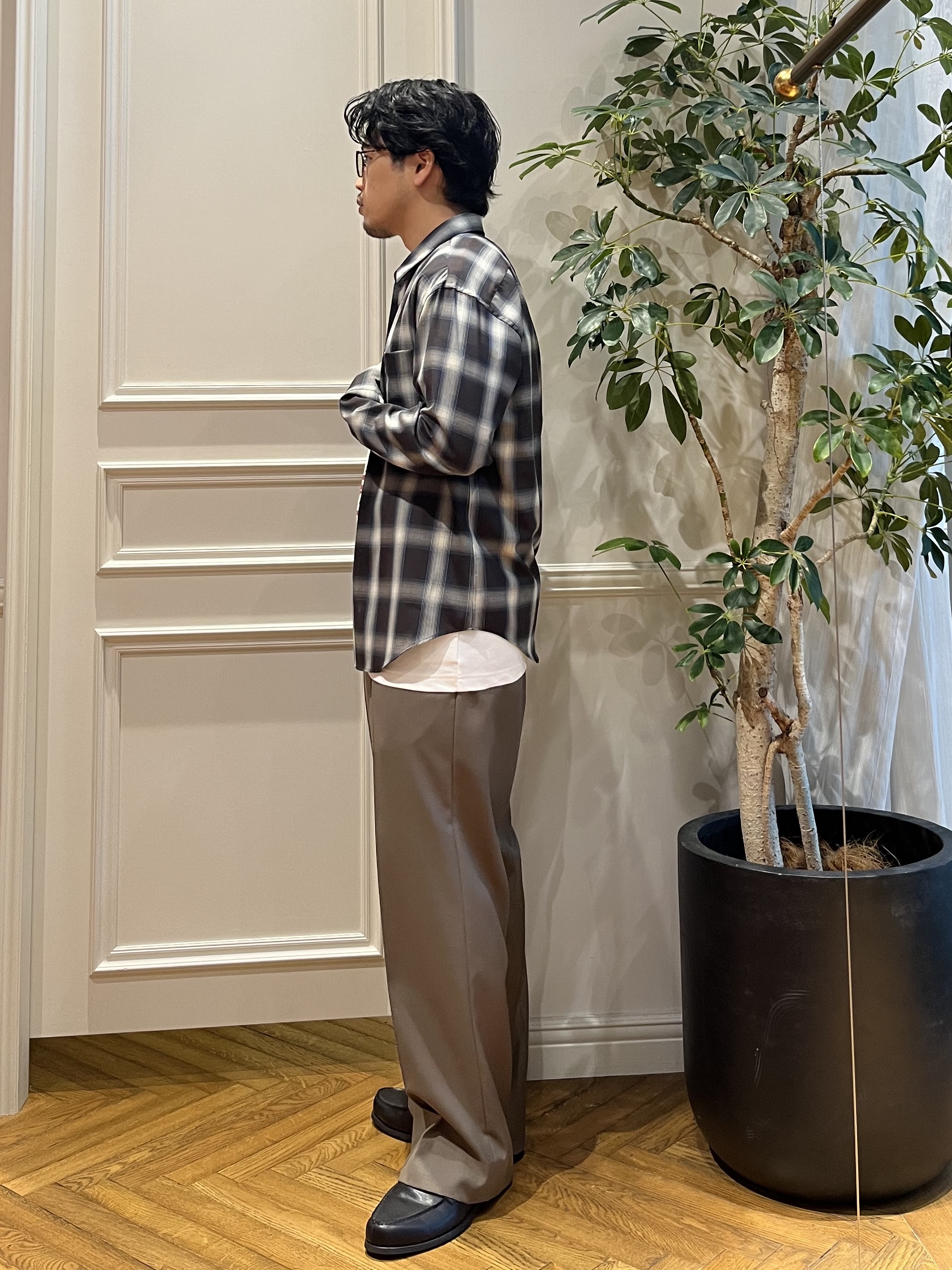 Tokuさんの「DRESSTERIOR｜【日本製】オンブレーチェックシャツ」を使ったコーディネート