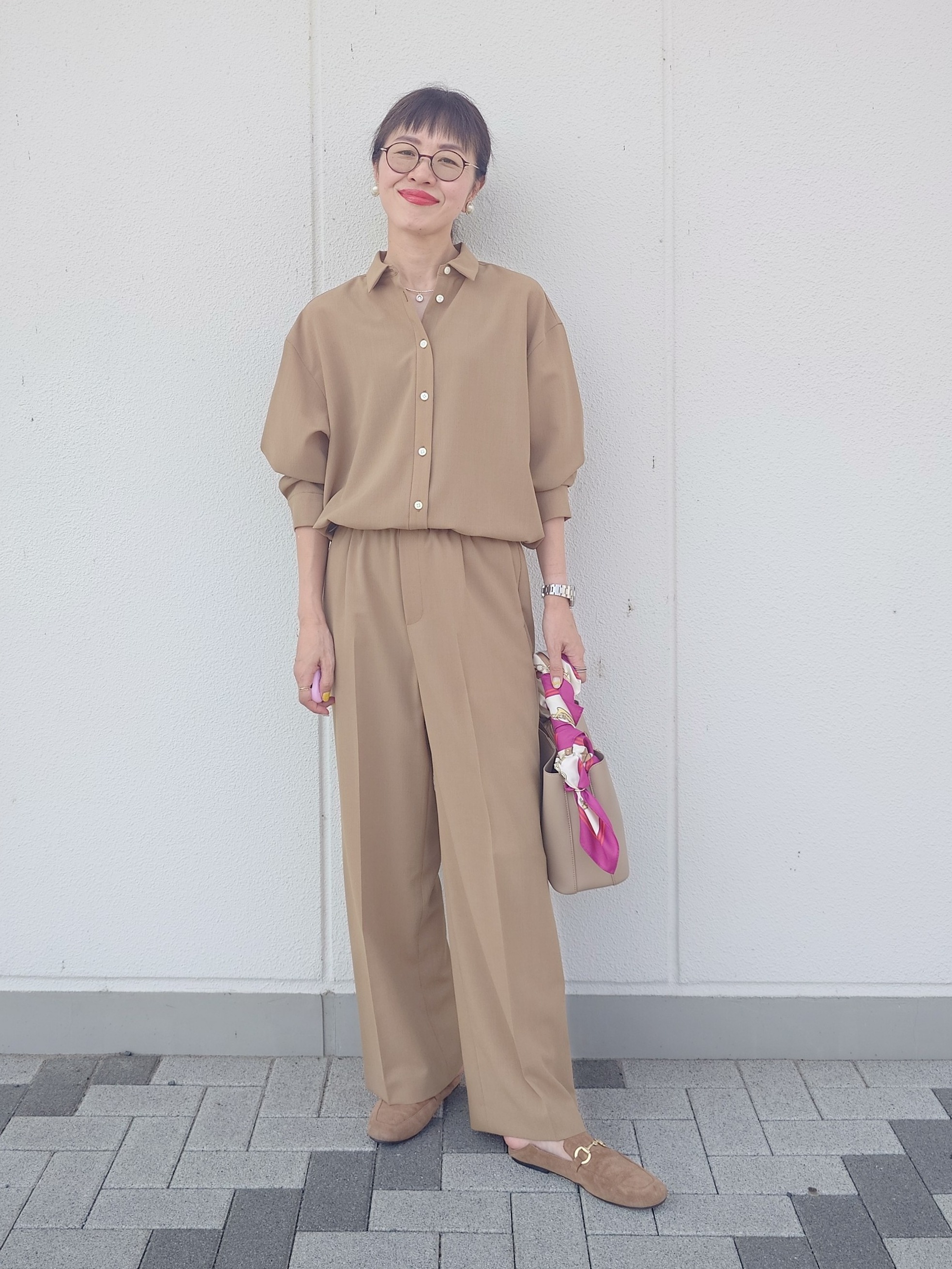 MUTSUKOさんの「UNTITLED｜【セットアップ可/UVカット/接触冷感】エアリークールドロストシャツ」を使ったコーディネート