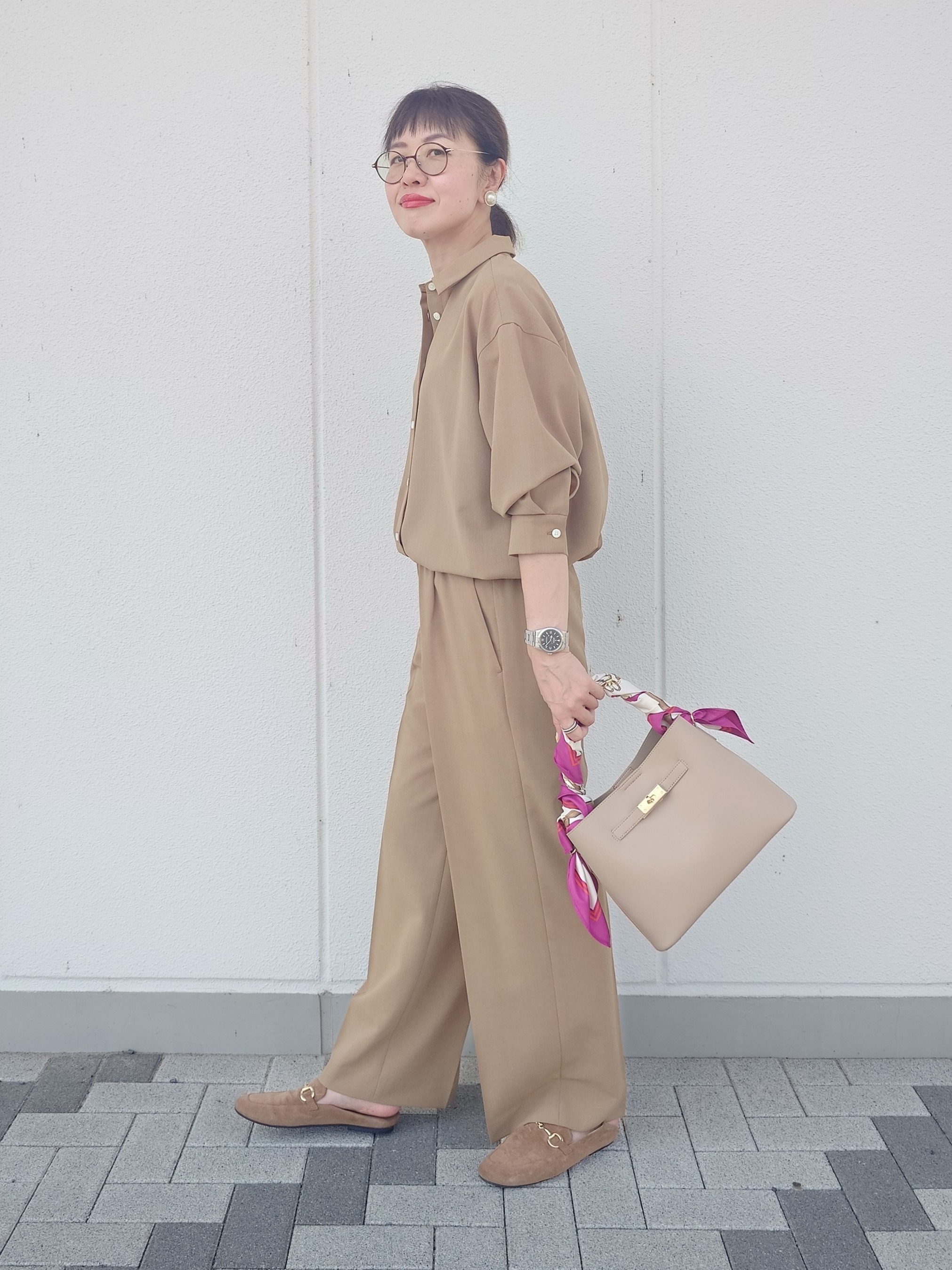 MUTSUKOさんの「UNTITLED｜【セットアップ可/UVカット/接触冷感】エアリークールドロストシャツ」を使ったコーディネート