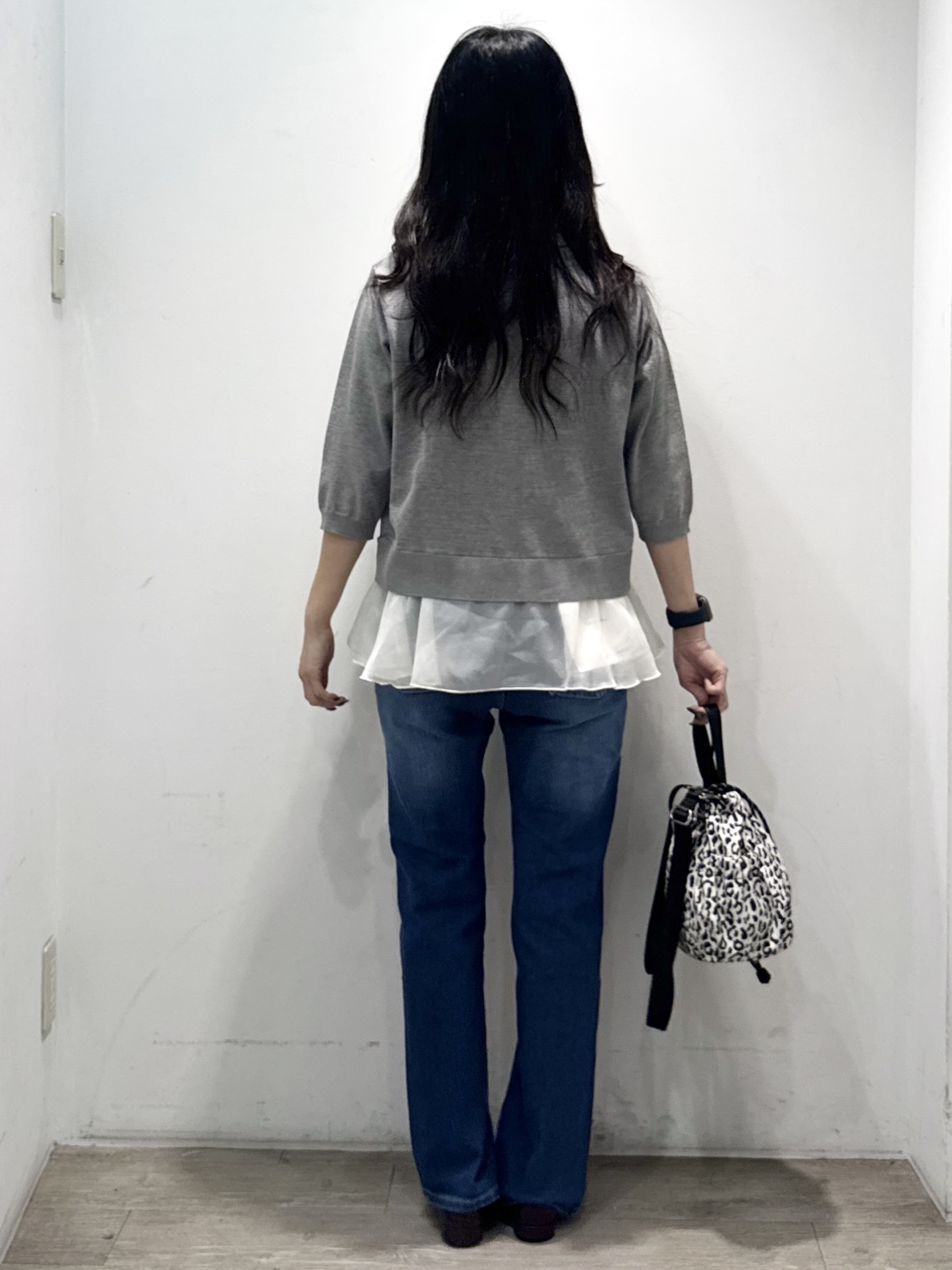 yuicciさんの「OPAQUE.CLIP｜裾シアードッキングポロニットカーディガン【洗濯機OK】」を使ったコーディネート