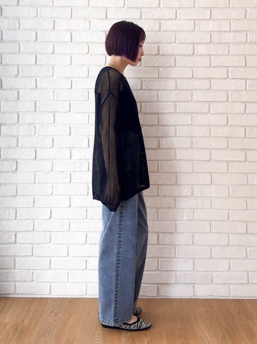 𝐜𝐡𝐢𝐤𝐚さんの「SHOO･LA･RUE｜【2点セット/洗濯機可/S-LL】ヘンリーネックメッシュニット+タンクトップセット」を使ったコーディネート
