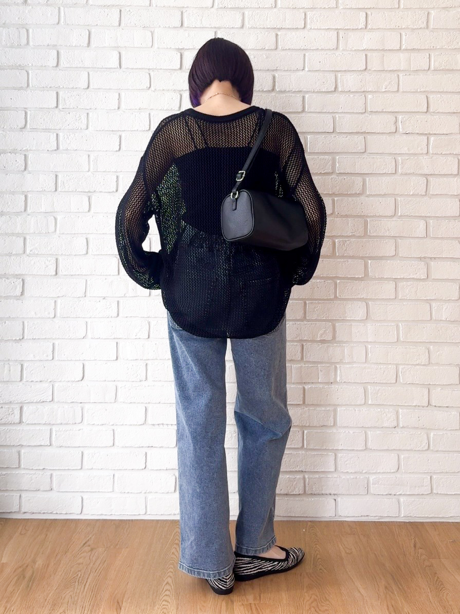 𝐜𝐡𝐢𝐤𝐚さんの「SHOO･LA･RUE｜【2点セット/洗濯機可/S-LL】ヘンリーネックメッシュニット+タンクトップセット」を使ったコーディネート