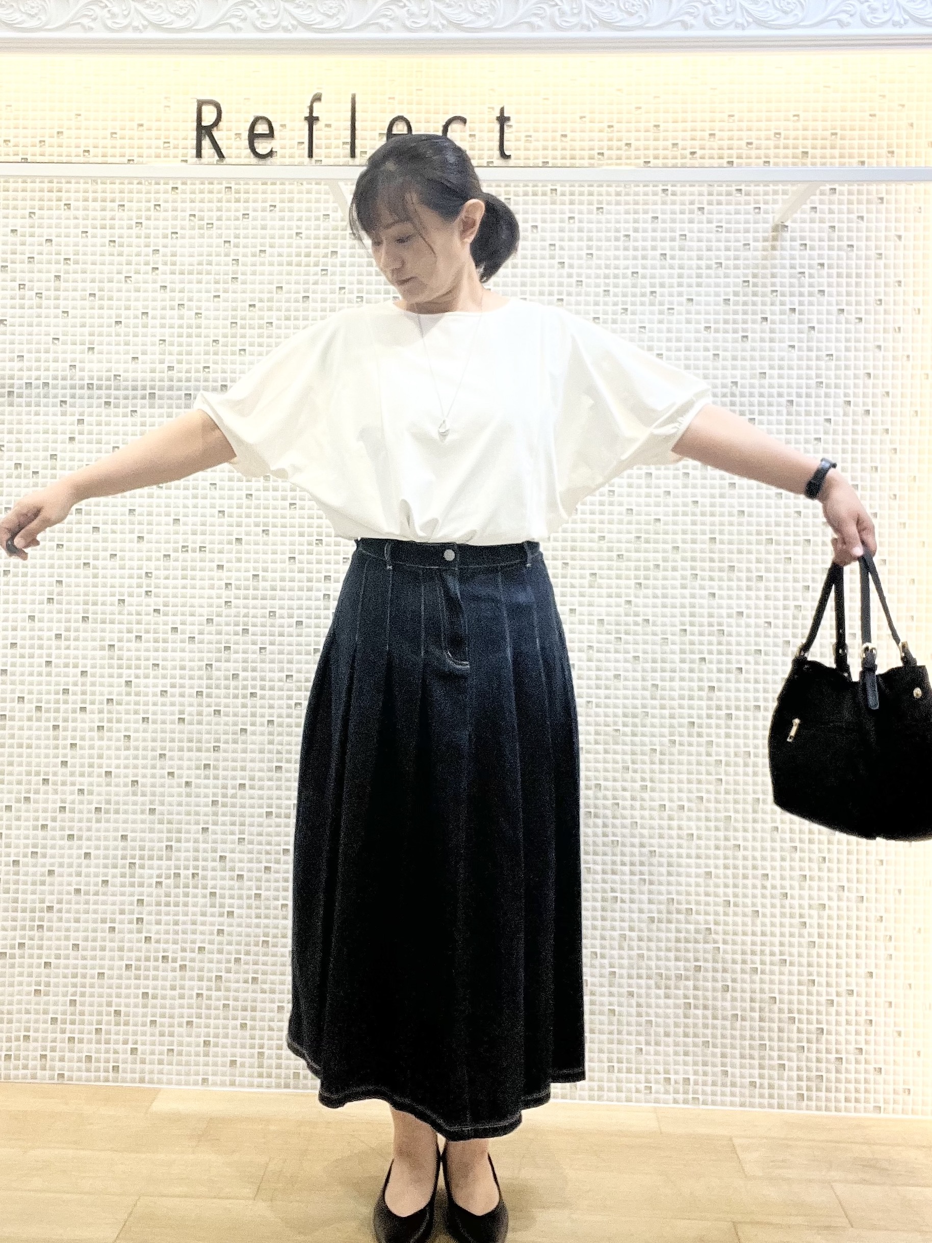 KAOさんの「Reflect｜【UVカット／接触冷感／吸水速乾】ギャザースリーブカットソー」を使ったコーディネート
